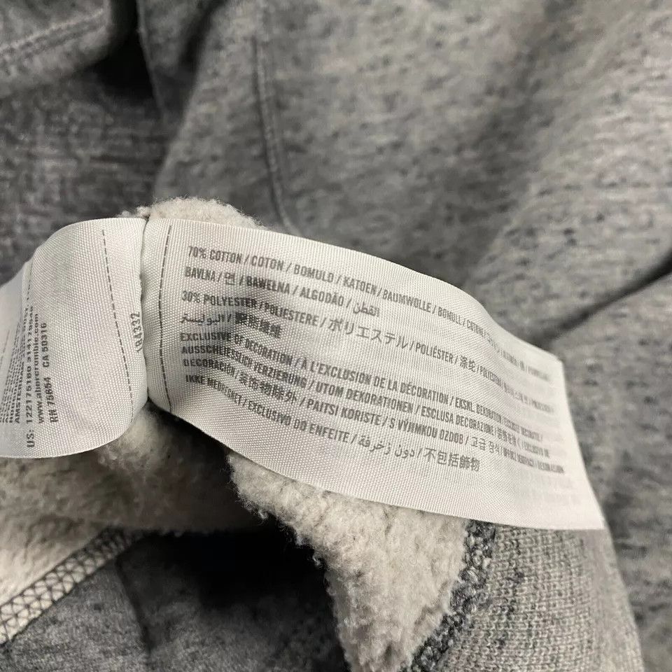 Abercrombie & Fitch Abercrombie & Fitch 1/4 Zip Men Medium Muscle Fit Sweatshirt Size US M / EU 48-50 / 2 - 9 Thumbnail