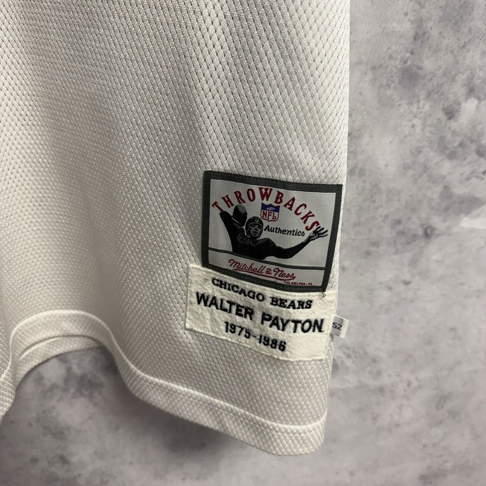Mitchell & Ness Walter Payton Chicago Bears Mitchell Ness Throwback Stitched Size US XL / EU 56 / 4 - 7 Thumbnail