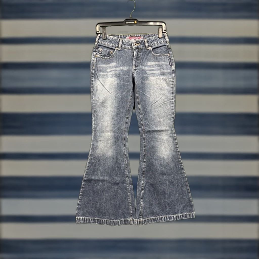 Silver Jeans Co. VINTAGE Silver Jeans Womens Flared Jeans 27/31 Dark Wash Blue Denim 20" Pockets Pants Size 27" / US 4 / IT 40 - 1 Thumbnail
