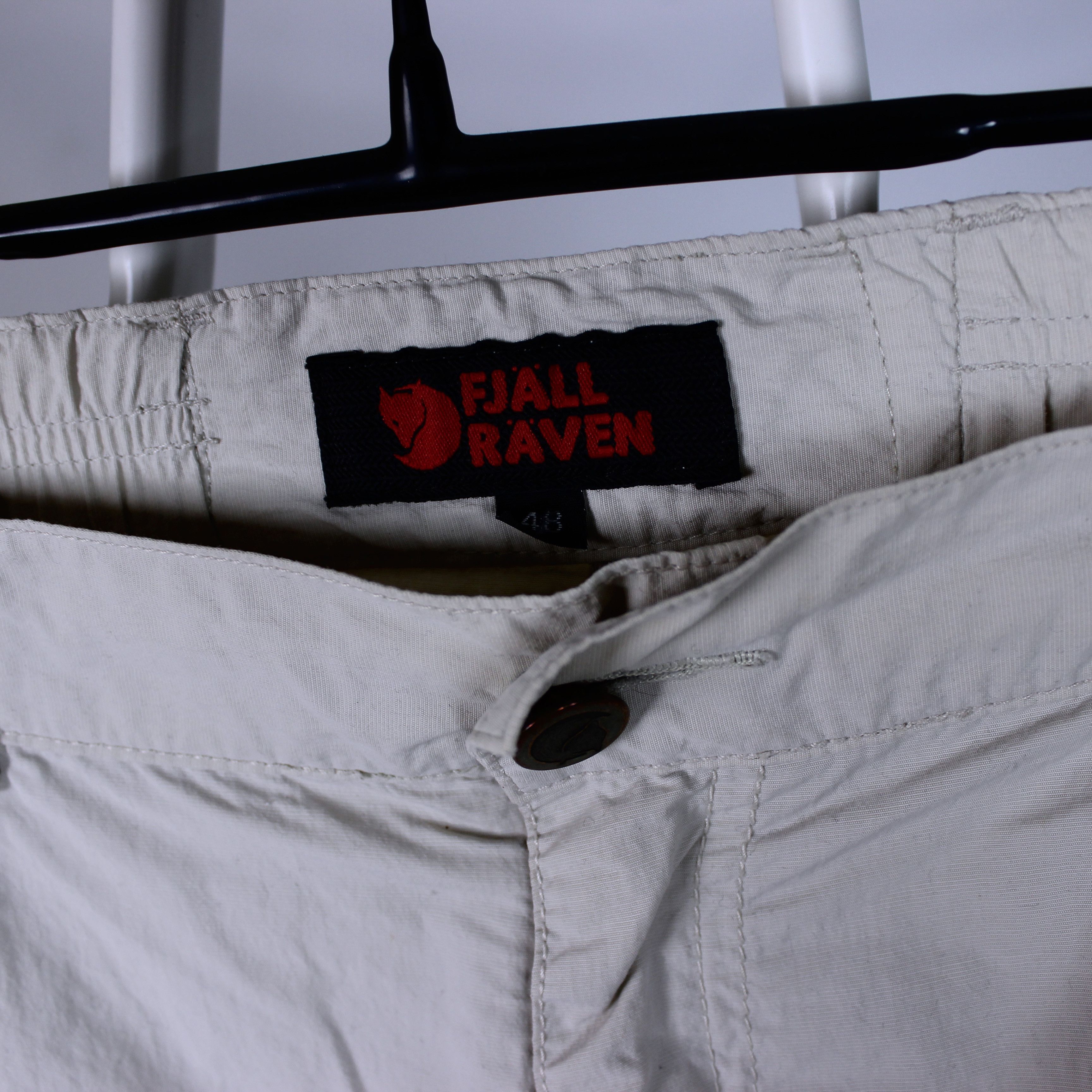 Fjallraven Fjallraven vintage cargo shorts 48 M Size US 32 / EU 48 - 4 Thumbnail