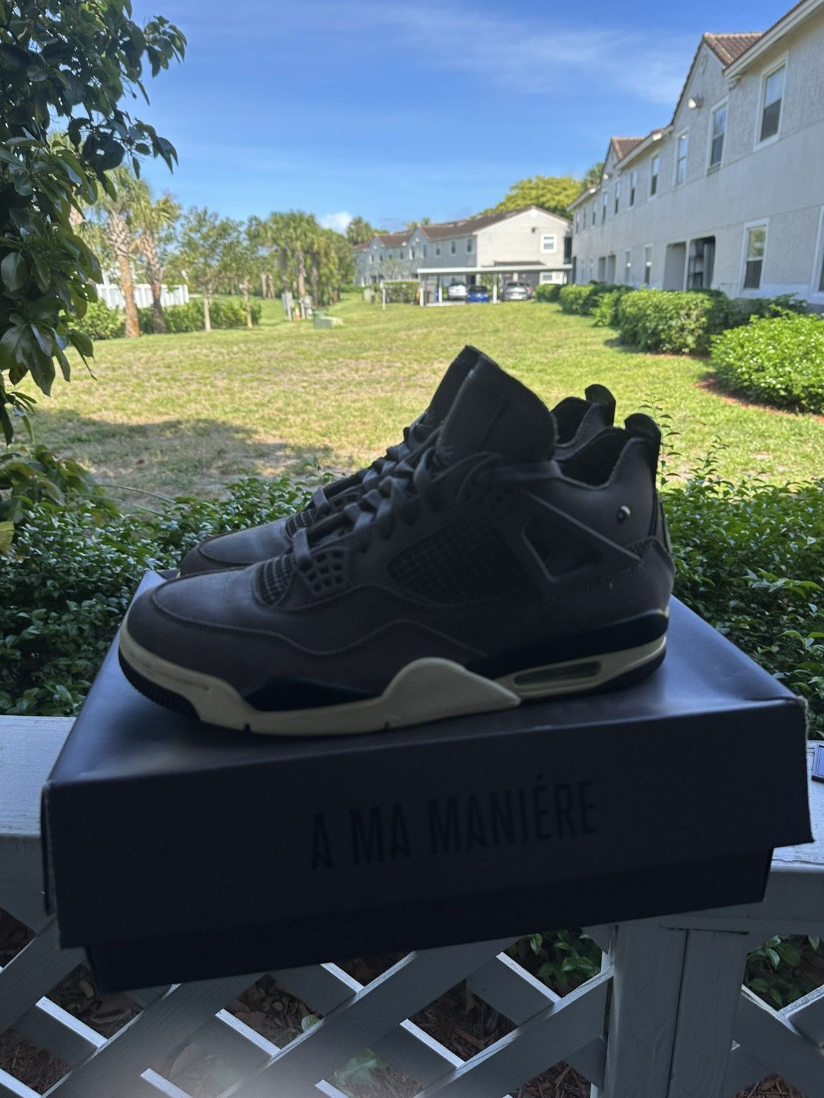A Ma Maniere × Jordan Brand A Ma Maniere x Jordan 4 Size US 11 / EU 44 - 3 Thumbnail
