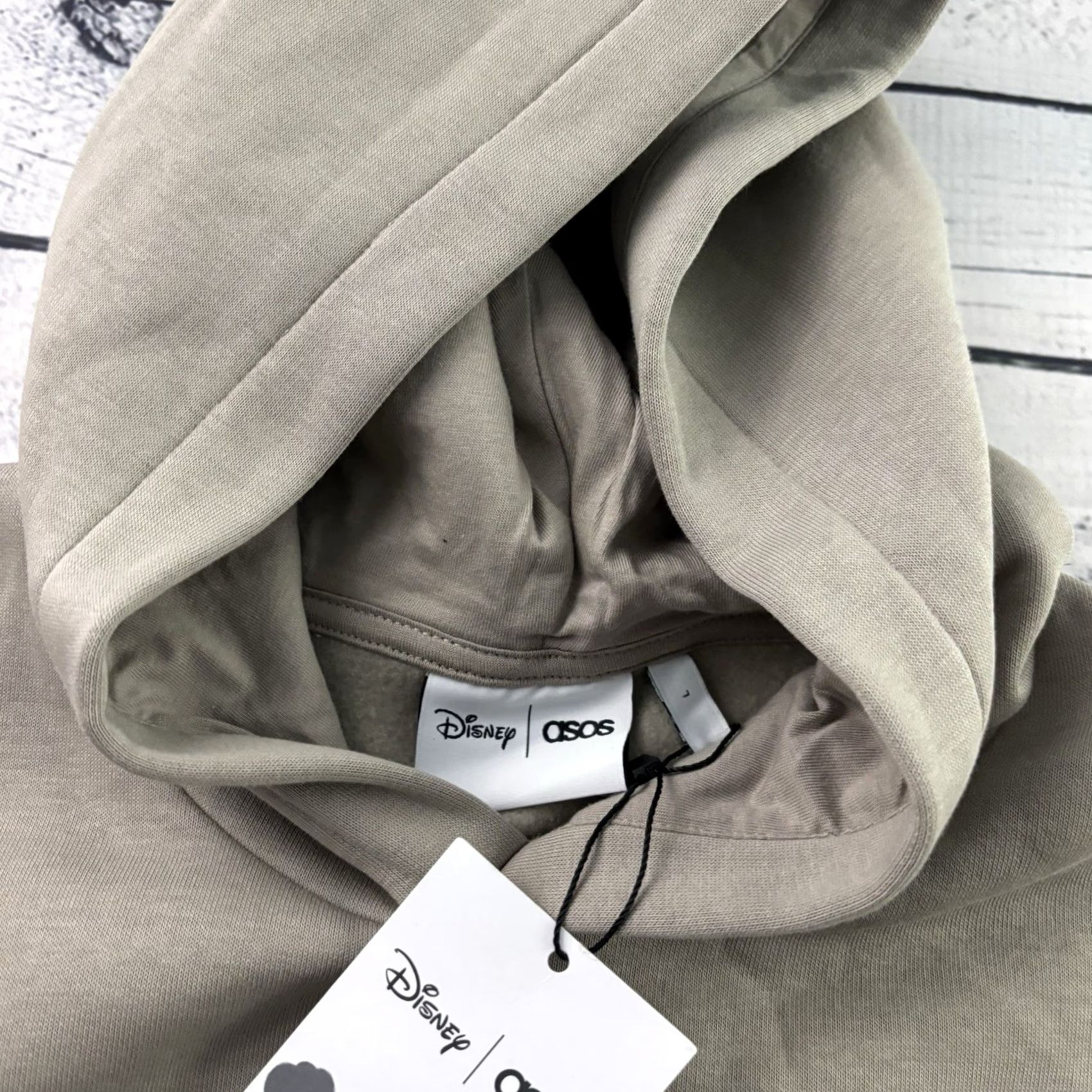 Disney Disney Pullover Hoodie Men's L Beige Sweatshirt Size US L / EU 52-54 / 3 - 5 Thumbnail