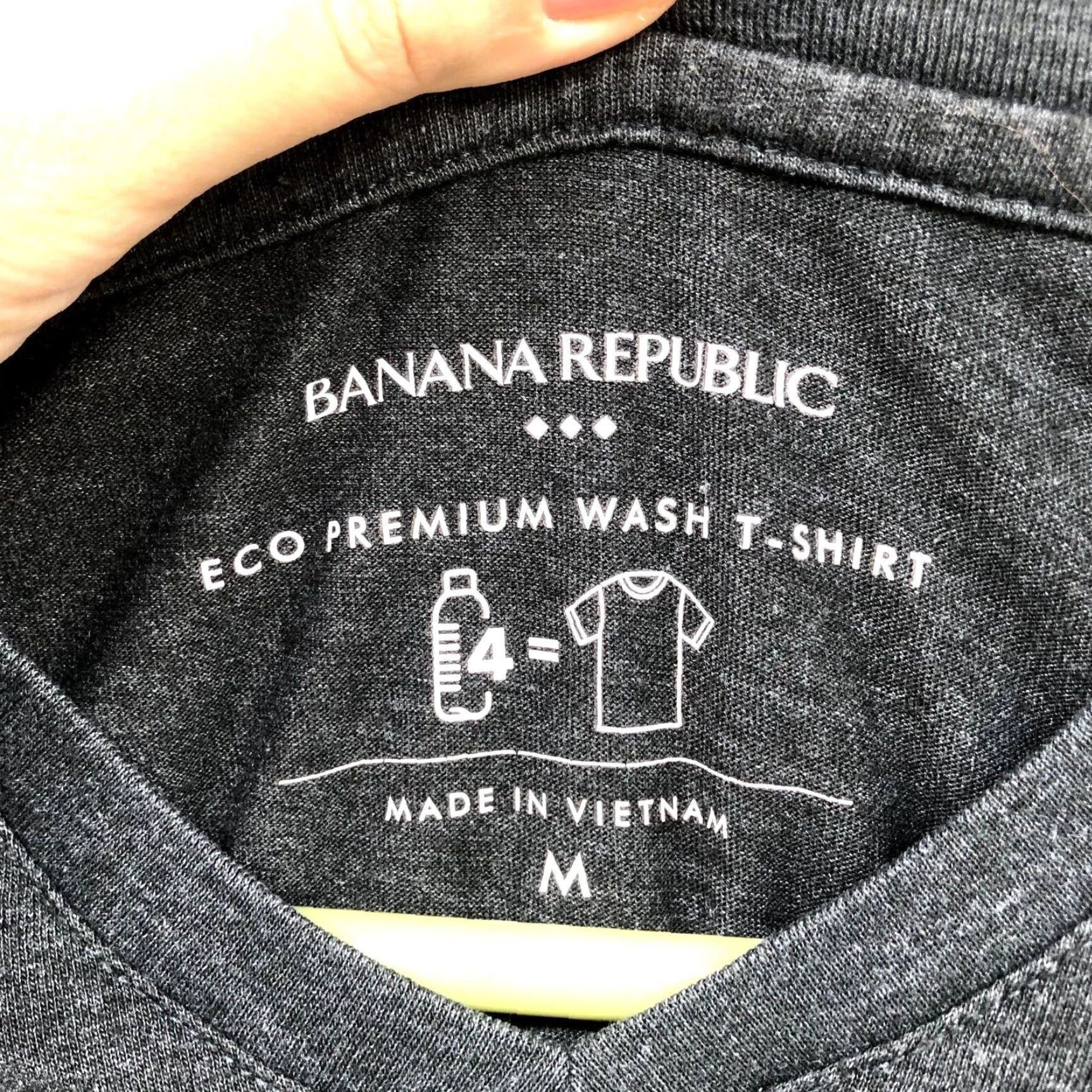Banana Republic VINTAGE Banana Republic T-Shirt Mens M Short Sleeve Crew Neck Eco Wash Gray Size US M / EU 48-50 / 2 - 5 Thumbnail