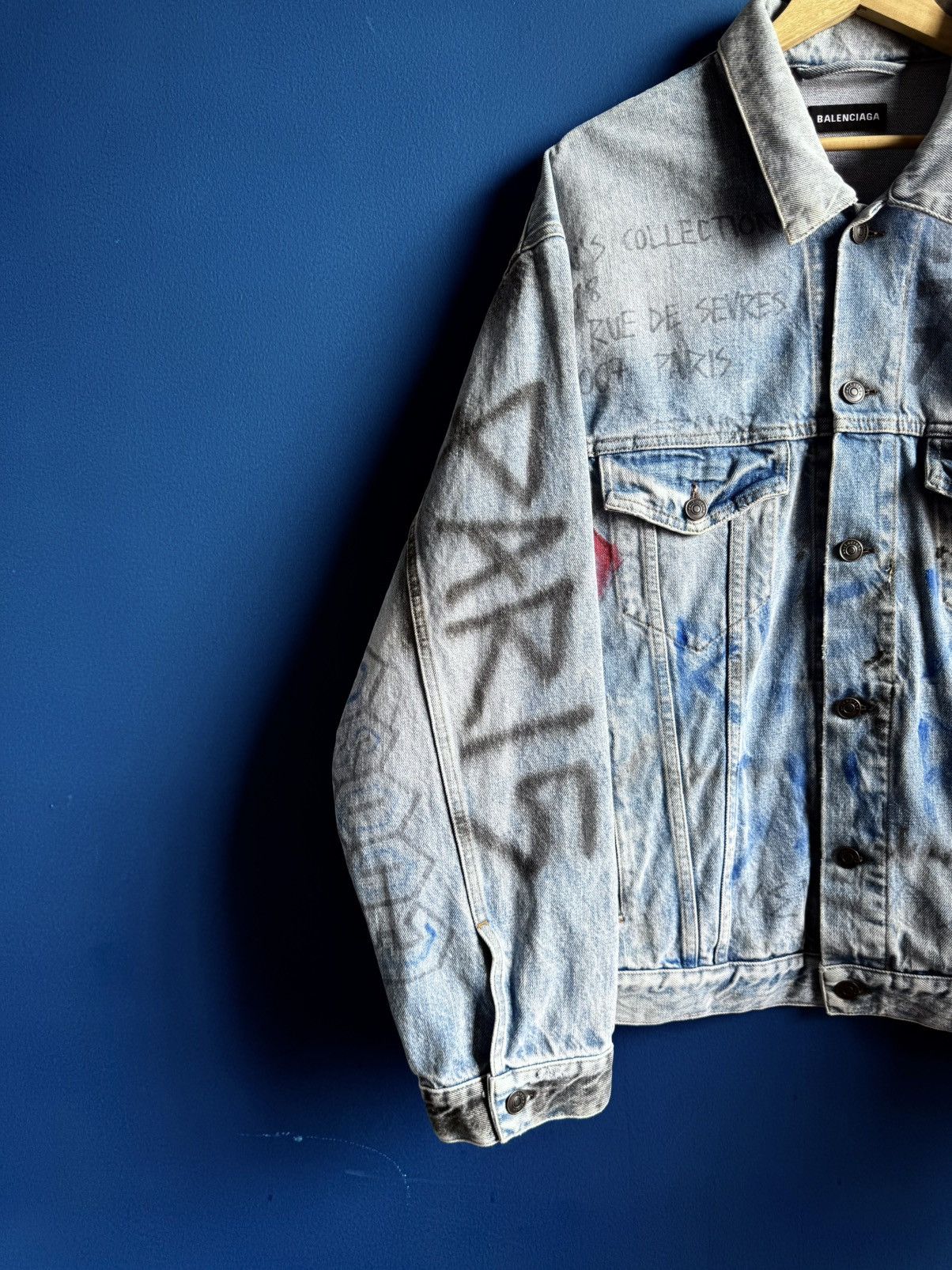Balenciaga Balenciaga Denim Jacket 2018 Graffiti Size US XL / EU 56 / 4 - 4 Thumbnail