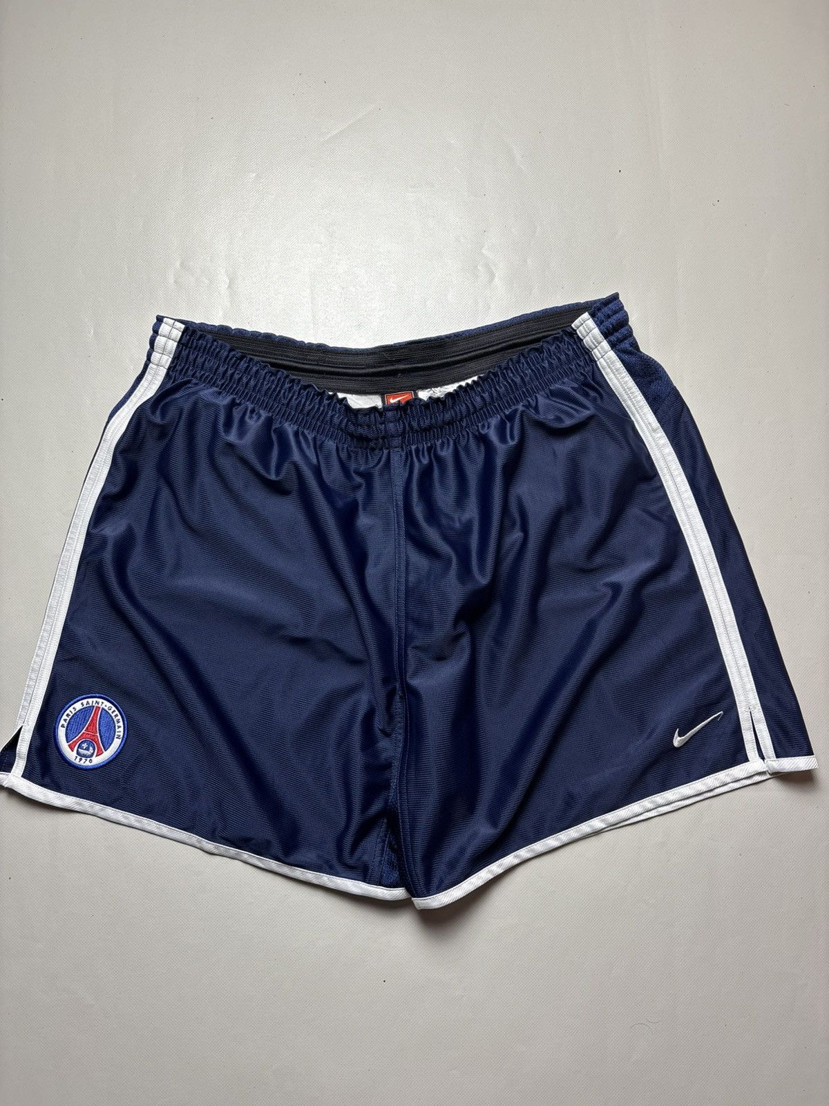 Vintage Nike PSG 2001-2002 Home Short