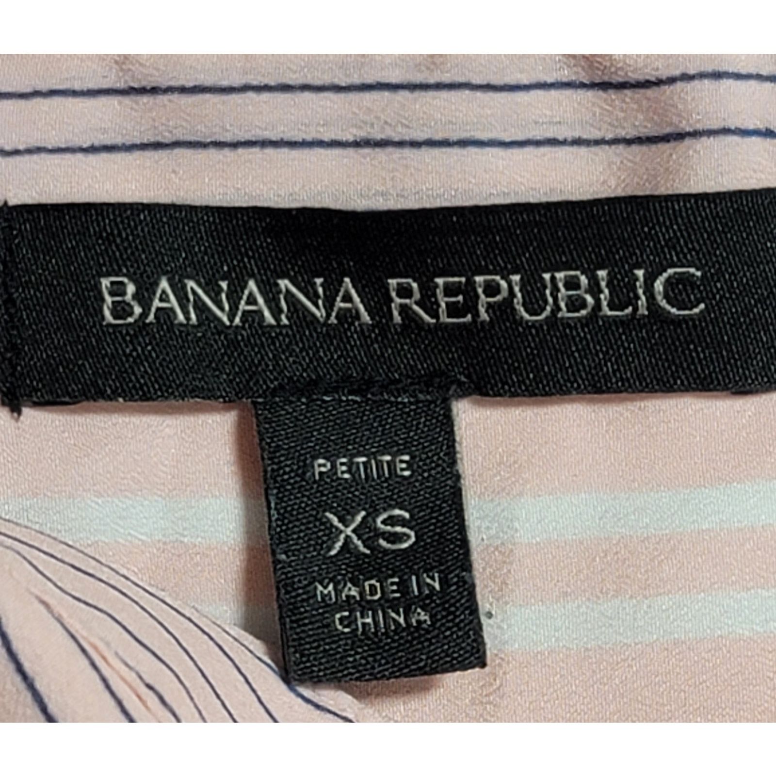 Banana Republic Banana Republic Pink Blue Striped Button Up Top XS Petite Size XS / US 0-2 / IT 36-38 - 3 Thumbnail