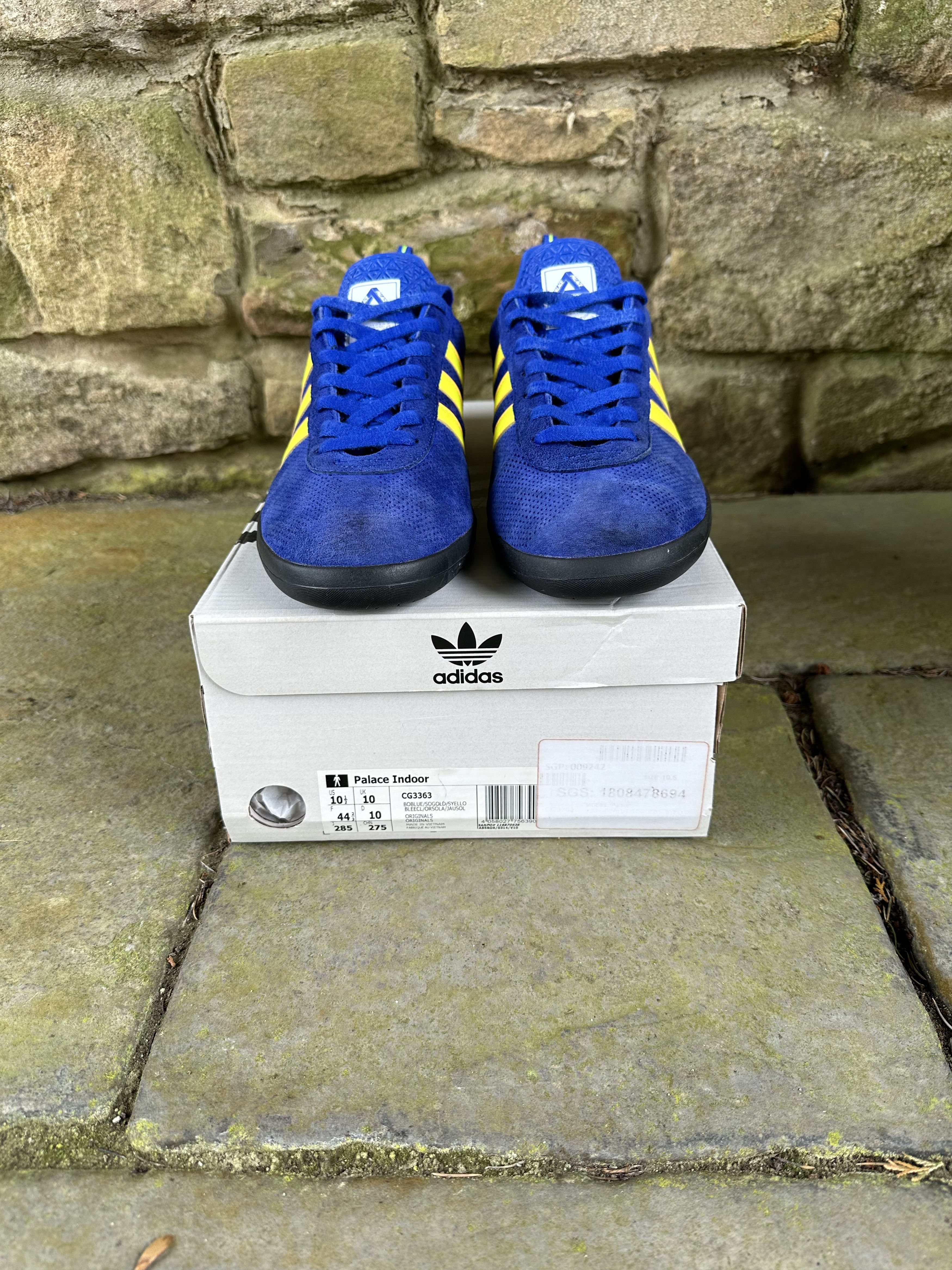 Adidas × Palace adidas x Palace Indoor Size US 10.5 / EU 43-44 - 3 Thumbnail