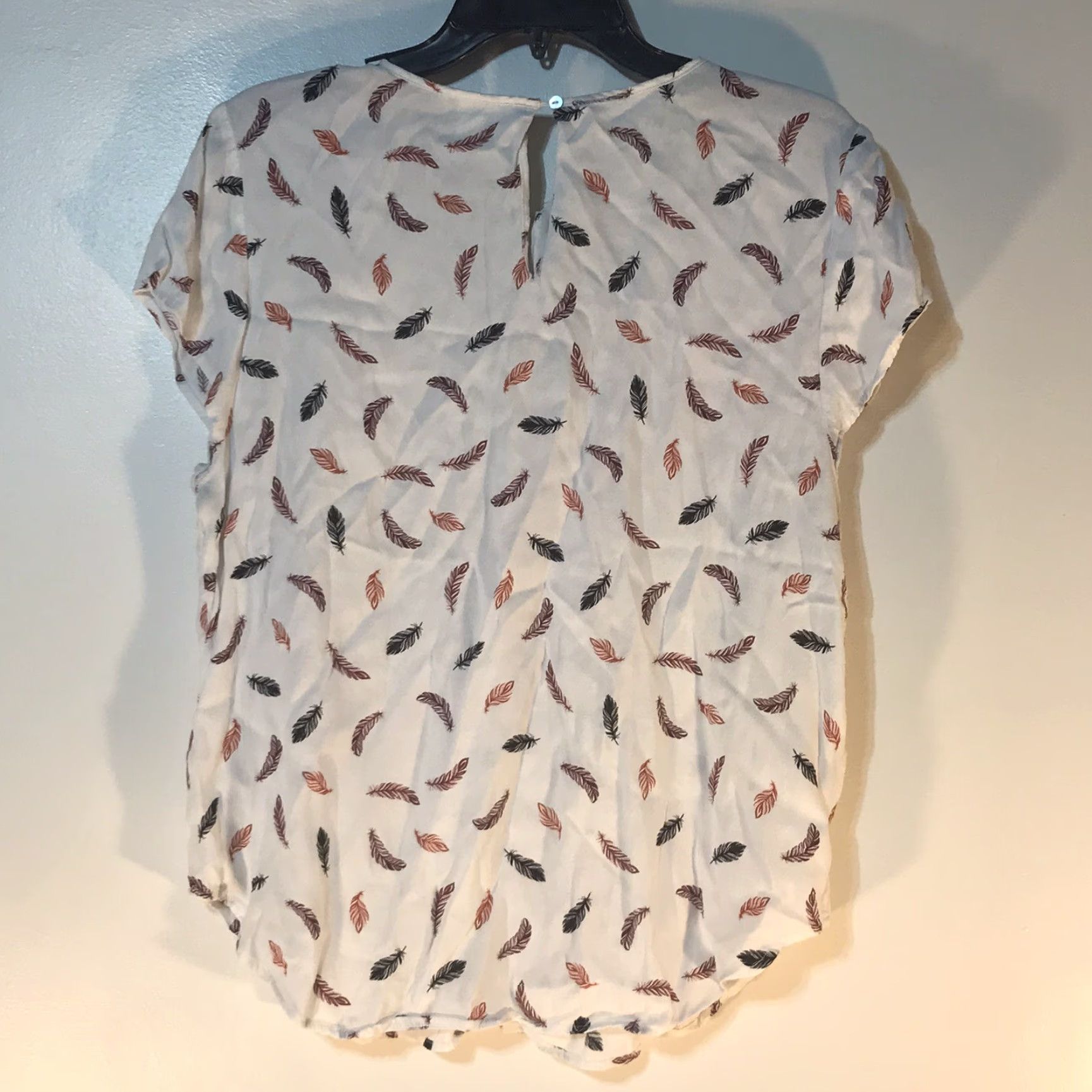 H&M H&M White Feathers Viscose Blouse Womens Size 12 Cap Sleeve Casual Business Size XL / US 12-14 / IT 48-50 - 3 Thumbnail