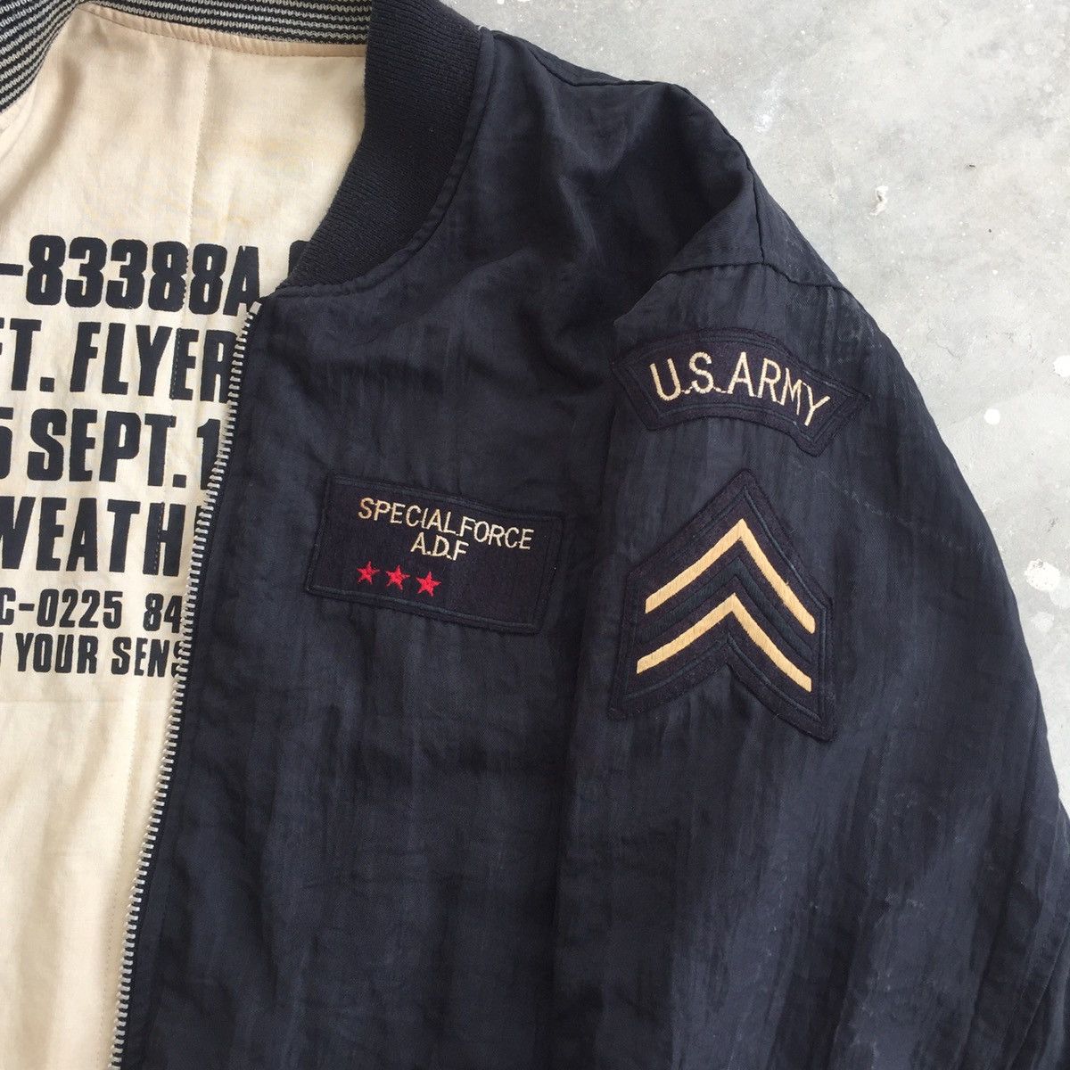 Vintage Vintage USAF Cold Weather Flyers Reversible Jacket Size US L / EU 52-54 / 3 - 6 Thumbnail