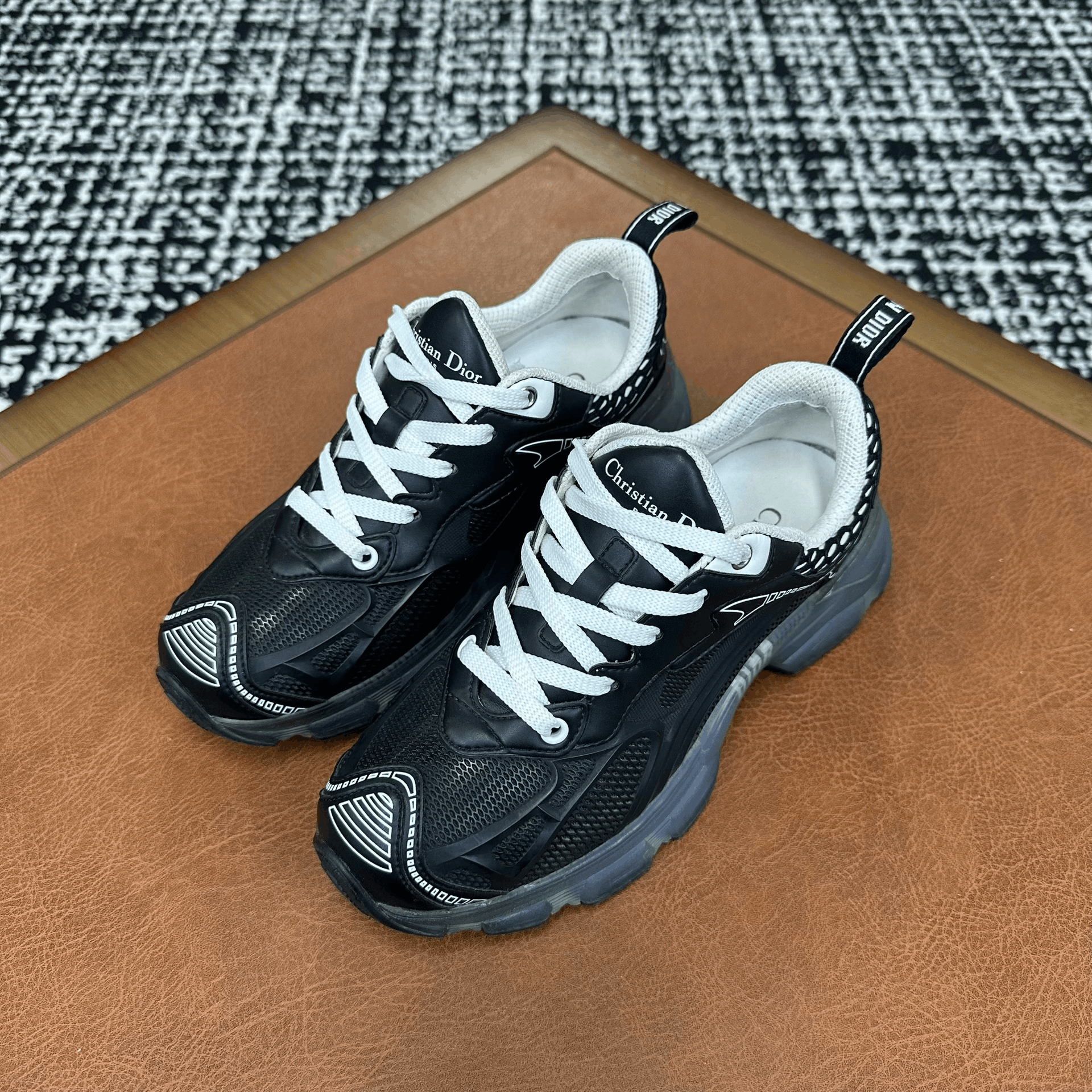 Dior Dior Mesh Black Lowtop Sneakers it_35-5 Women Size US 5.5 / IT 35.5 - 1 Thumbnail