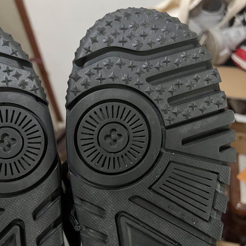 Louis Vuitton Louis Vuitton Trainer Maxi Sneakers for Men and Women -2508 Size US 8 / EU 41 - 6 Thumbnail