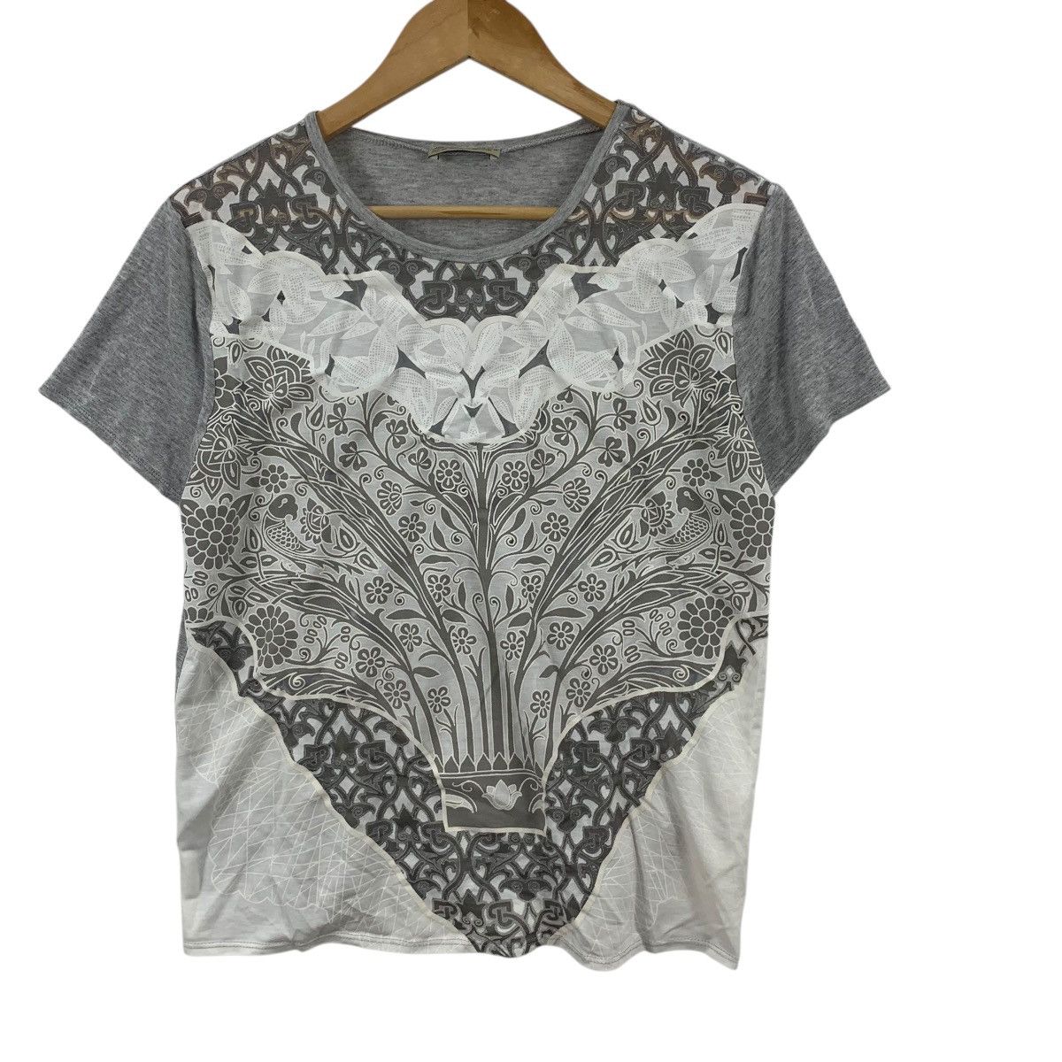 Zara ZARA BASIC COLLECTION Floral Painting Artwork AOP Tee Shirt Size M / US 6-8 / IT 42-44 - 4 Thumbnail