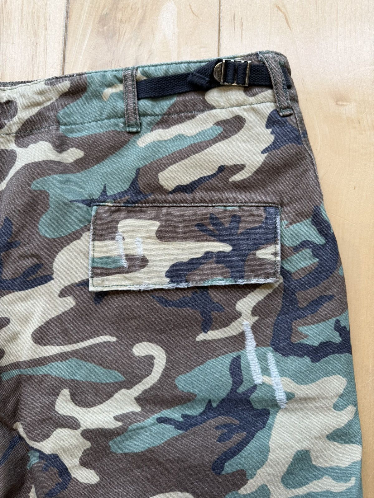 ERL Camo Cargo Shorts Size US 34 / EU 50 - 8 Thumbnail