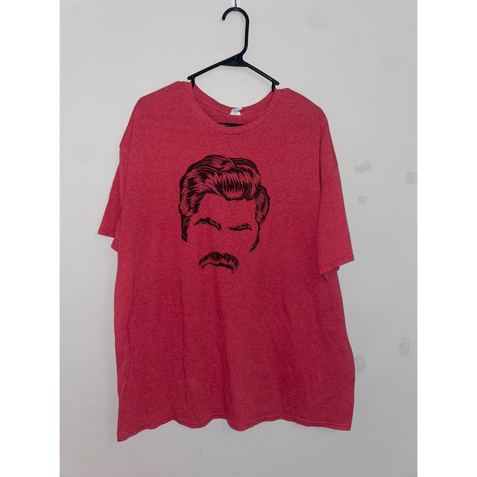Delta Parks & Rec Ron Swanson Shirt TV Actor Red Tee 2000s 2XL XXL Size US XXL / EU 58 / 5 - 1 Thumbnail