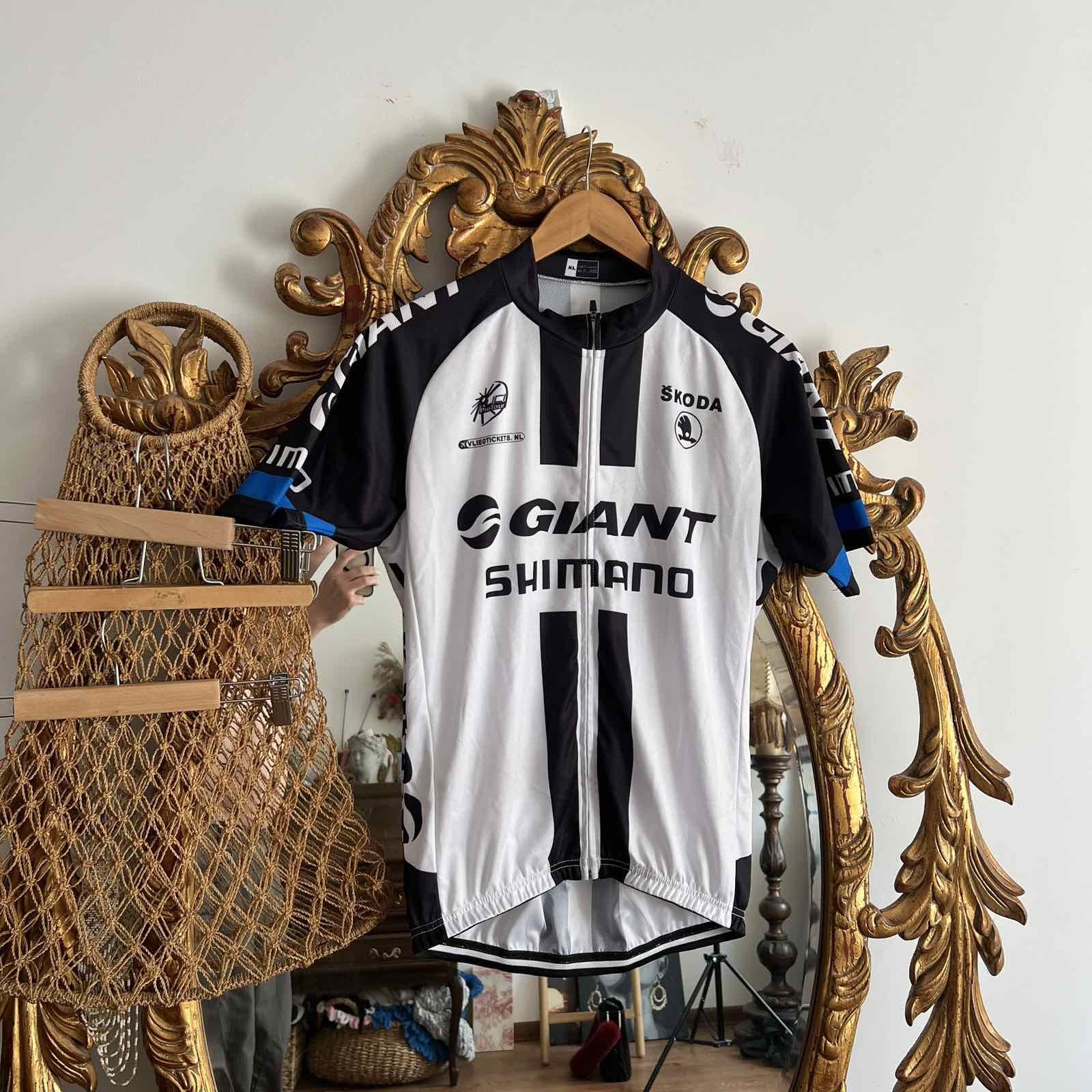 Other Vintage Shimano Giant Skoda Cycling jersey Bicycle y2k Size US XL / EU 56 / 4 - 1 Thumbnail