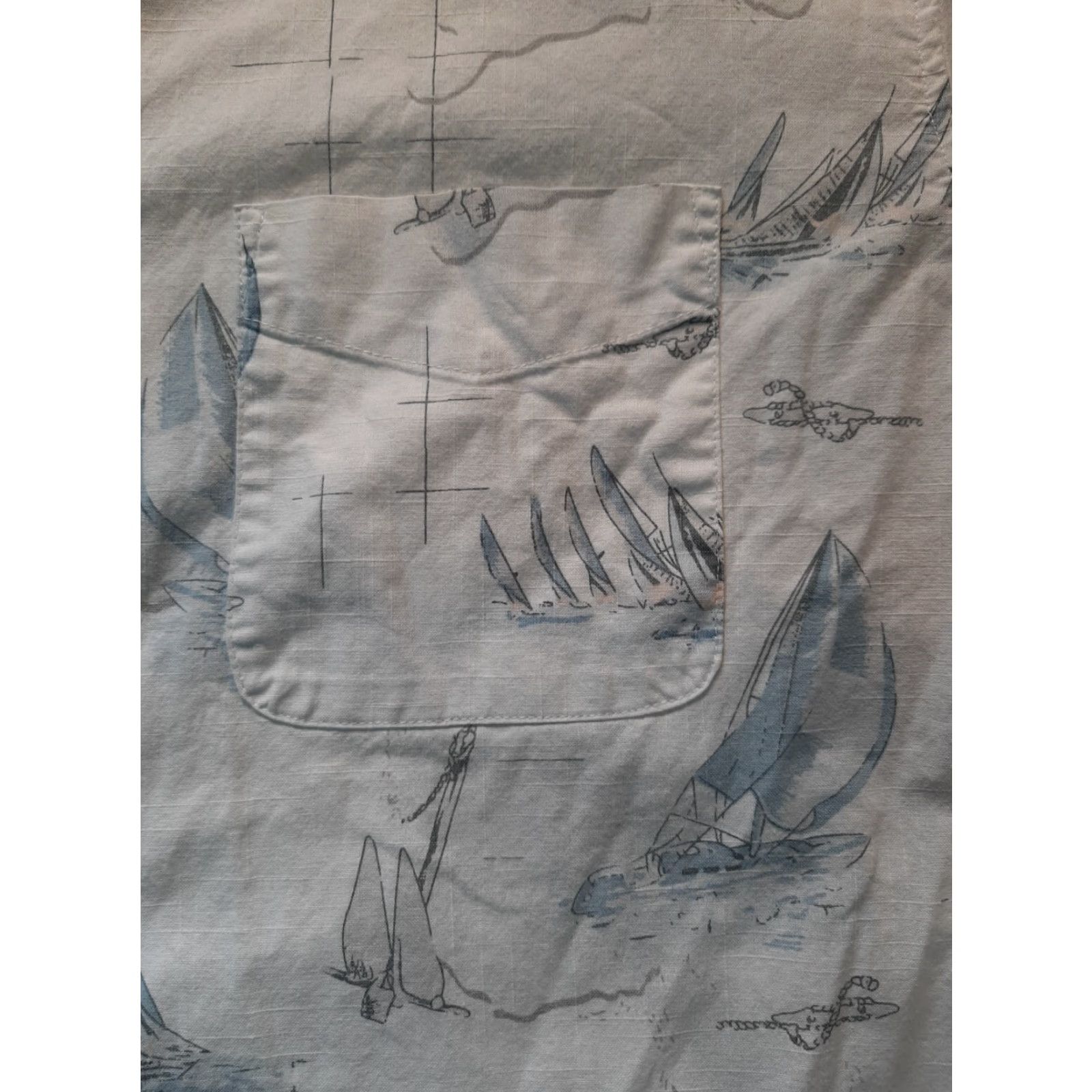 Vintage Wolverine Sail Boat shirt Mens Large White Button Down Short Sleeve Button-Up Cotton Boats Regular Casual Workwear Travel Modern Outdoor Size US L / EU 52-54 / 3 - 2 Thumbnail