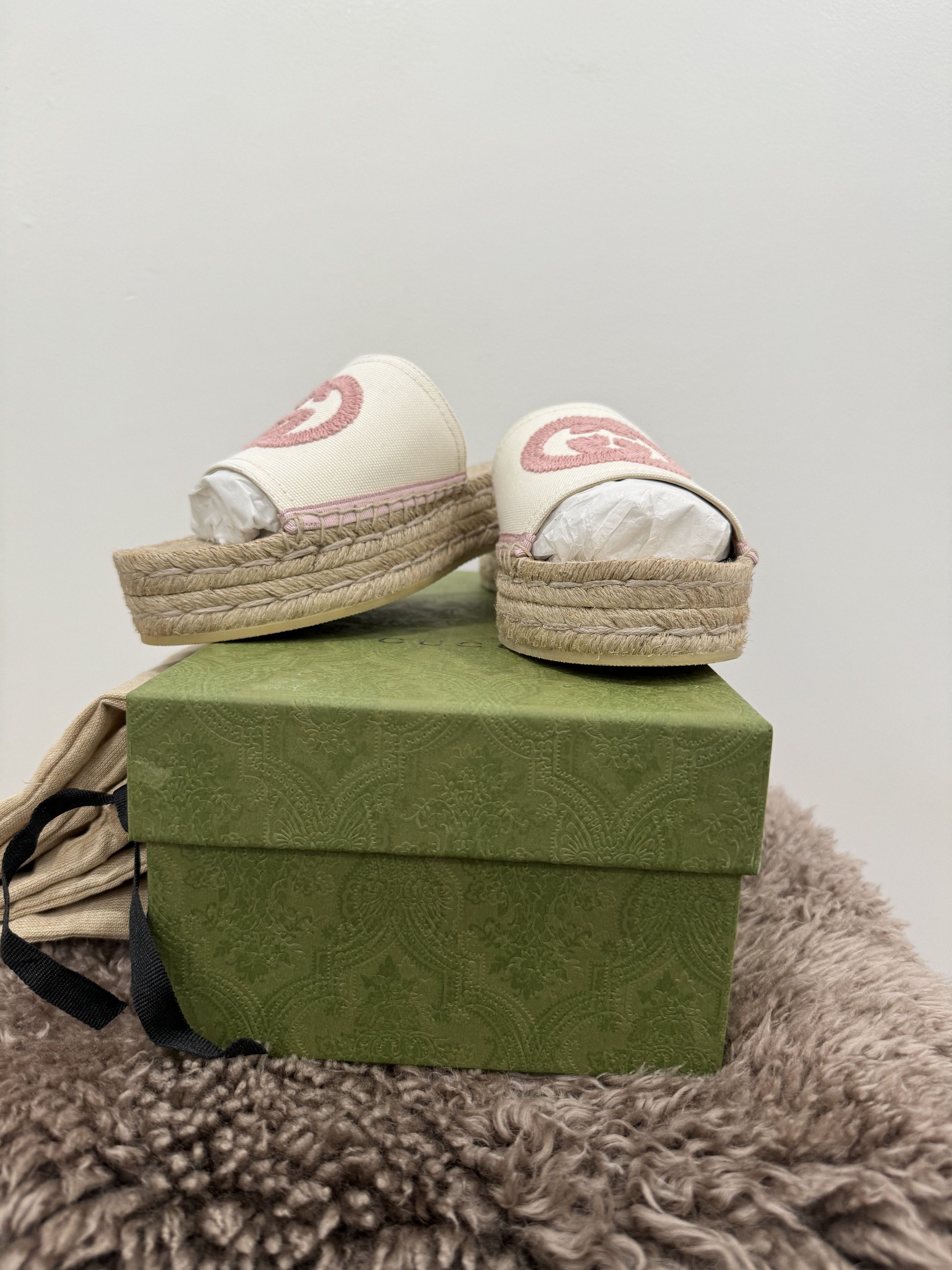 Gucci Gucci Women's Interlocking G Espadrille Sandal Size US 7.5 / IT 37.5 - 3 Thumbnail