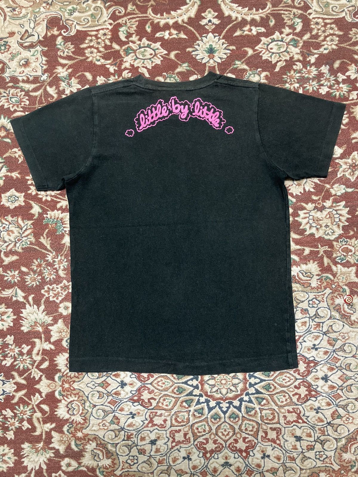 Japanese Brand × Vintage RNA Inc. “little by little” T-Shirt Size S / US 4 / IT 40 - 6 Thumbnail