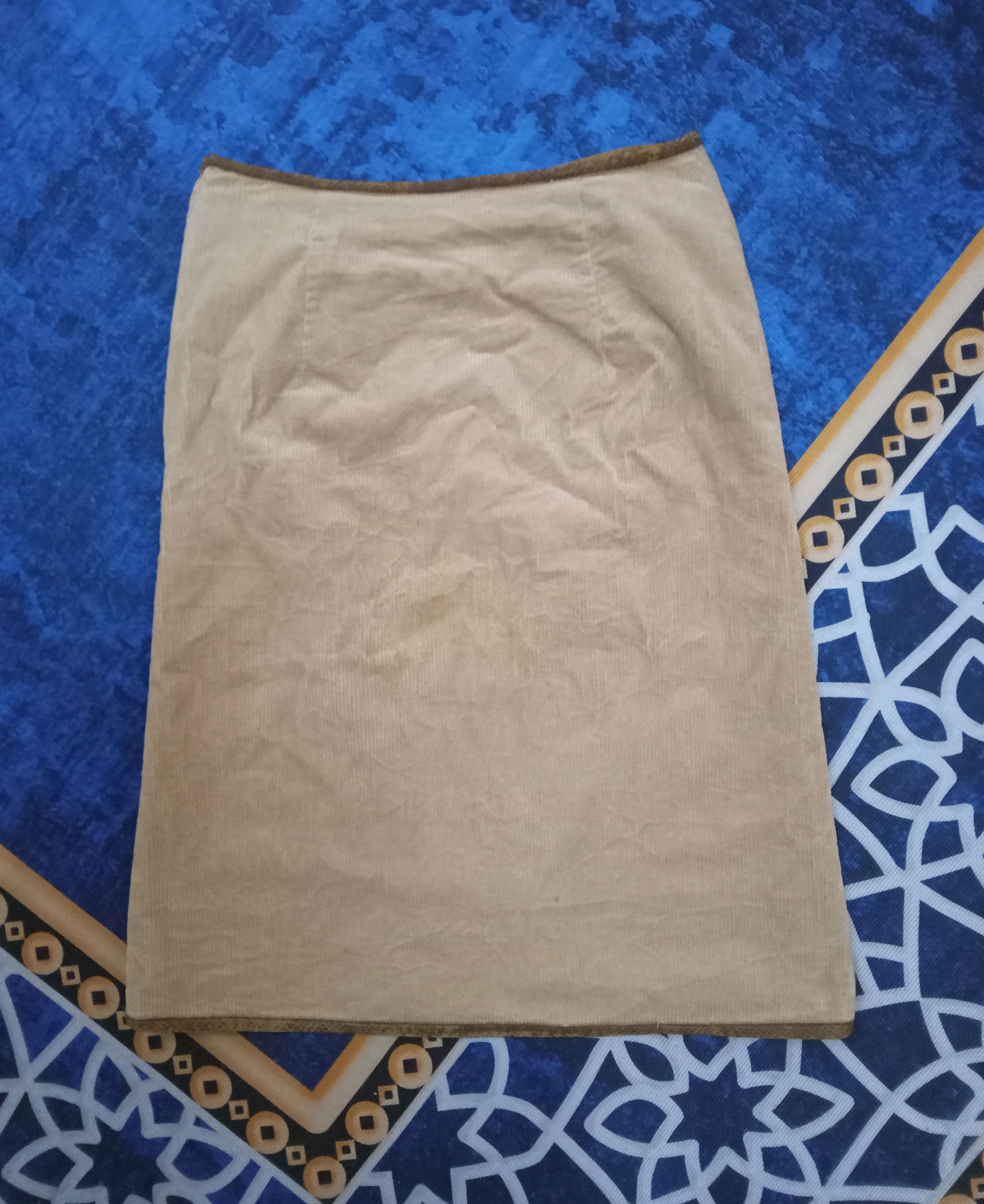 Todd Oldham Times Seven Todd Oldham Vintage Courduroy Skirt Size 26" / US 2 / IT 38 - 2 Thumbnail