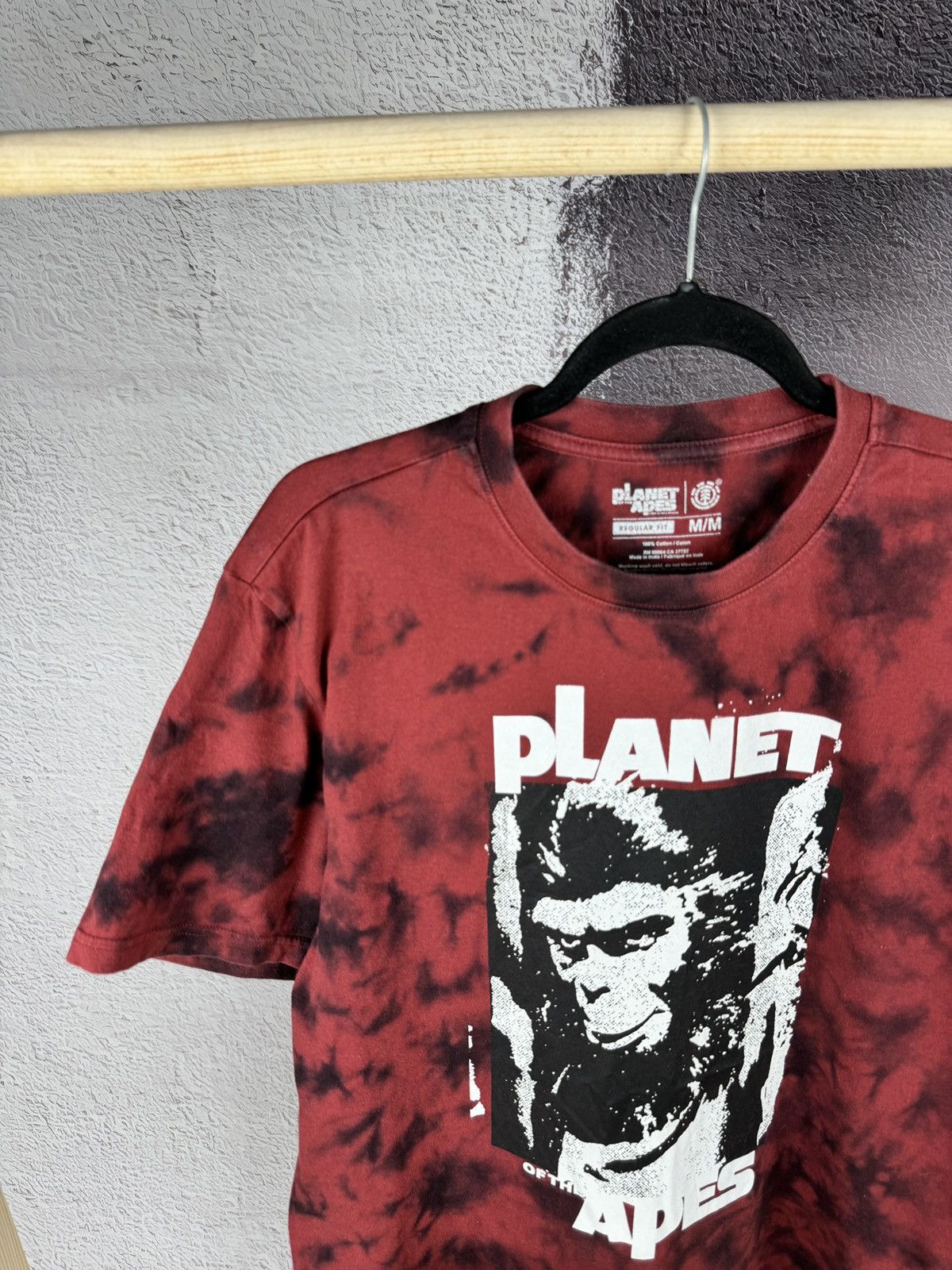 Element Planet of the Apes x Element red big logo skateboarding tee Size US M / EU 48-50 / 2 - 3 Thumbnail