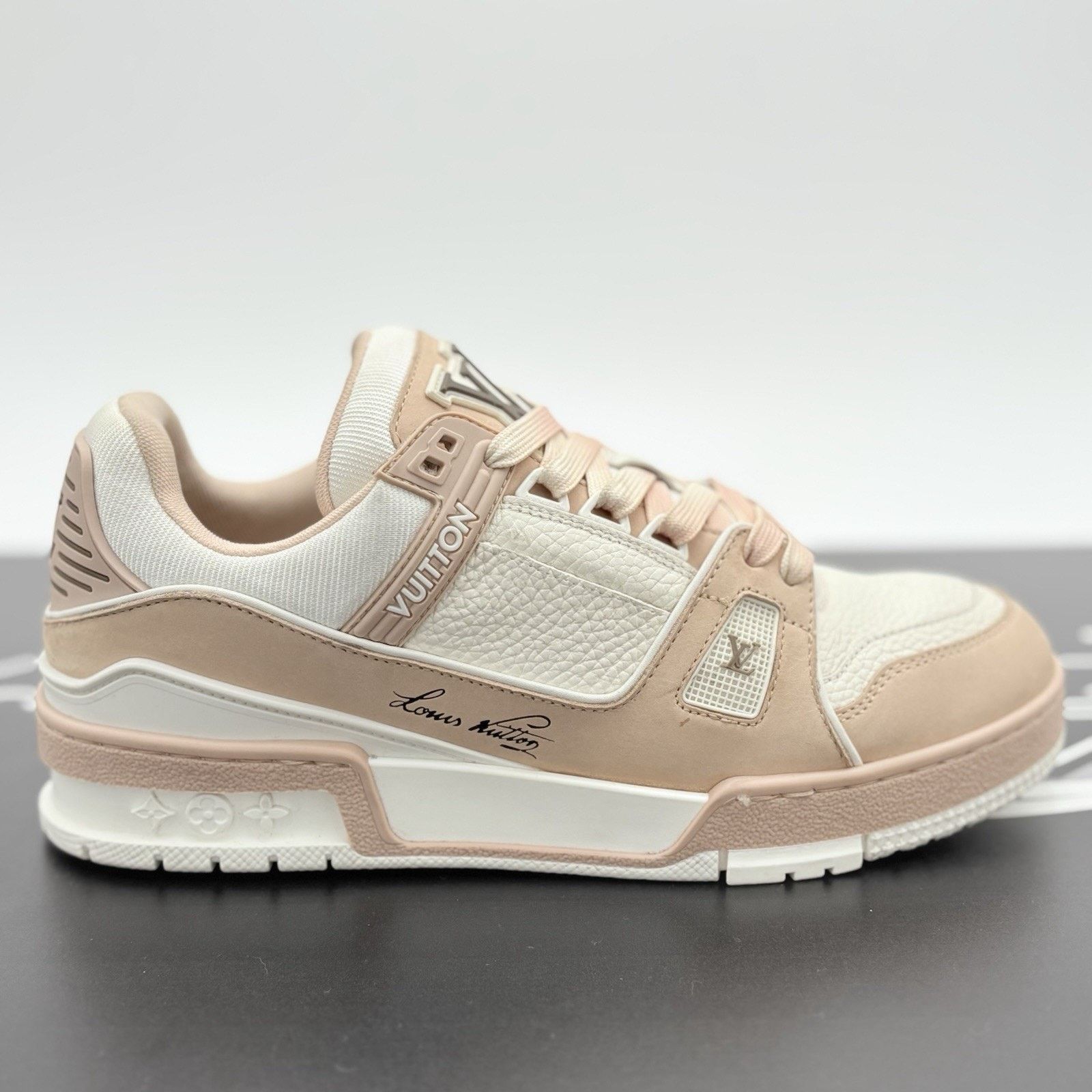 Louis Vuitton Louis Vuitton Trainer ' Pink ' | GREAT CONDITION! Size US 5 / EU 37 - 2 Thumbnail