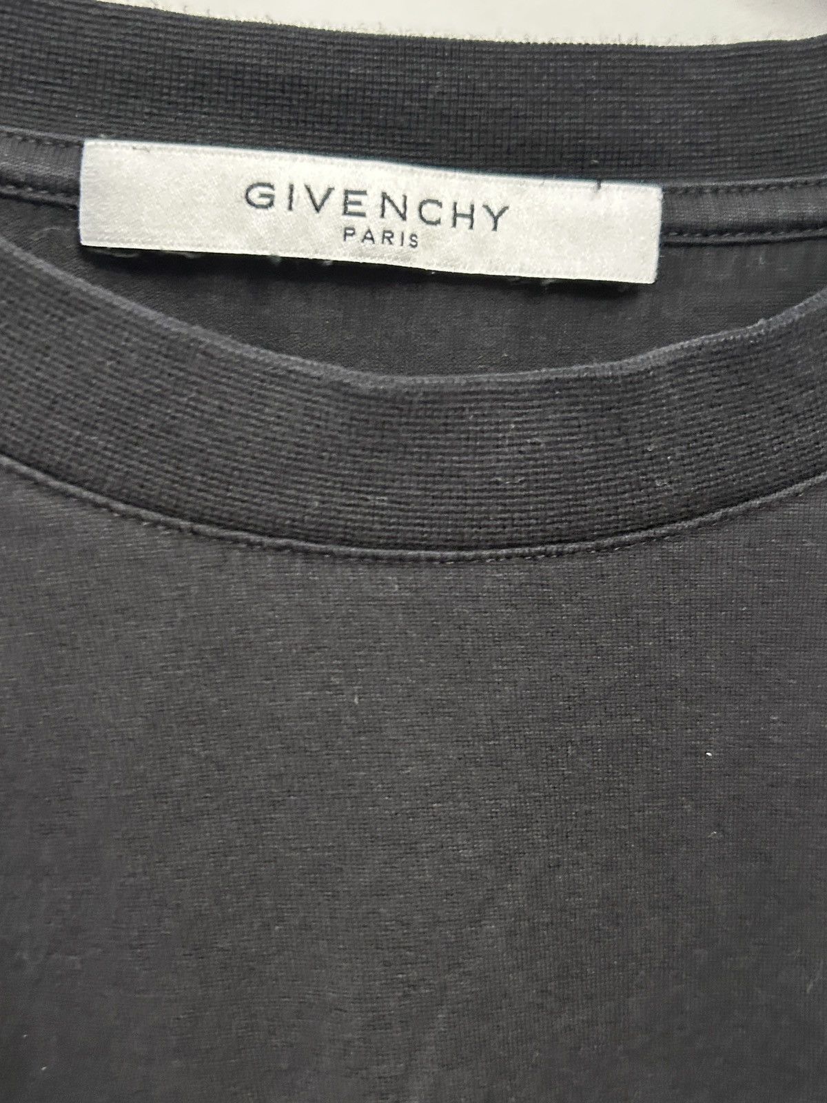 Givenchy Givenchy Mens Vintage Logo Print Black T-shirt large Size US L / EU 52-54 / 3 - 4 Thumbnail