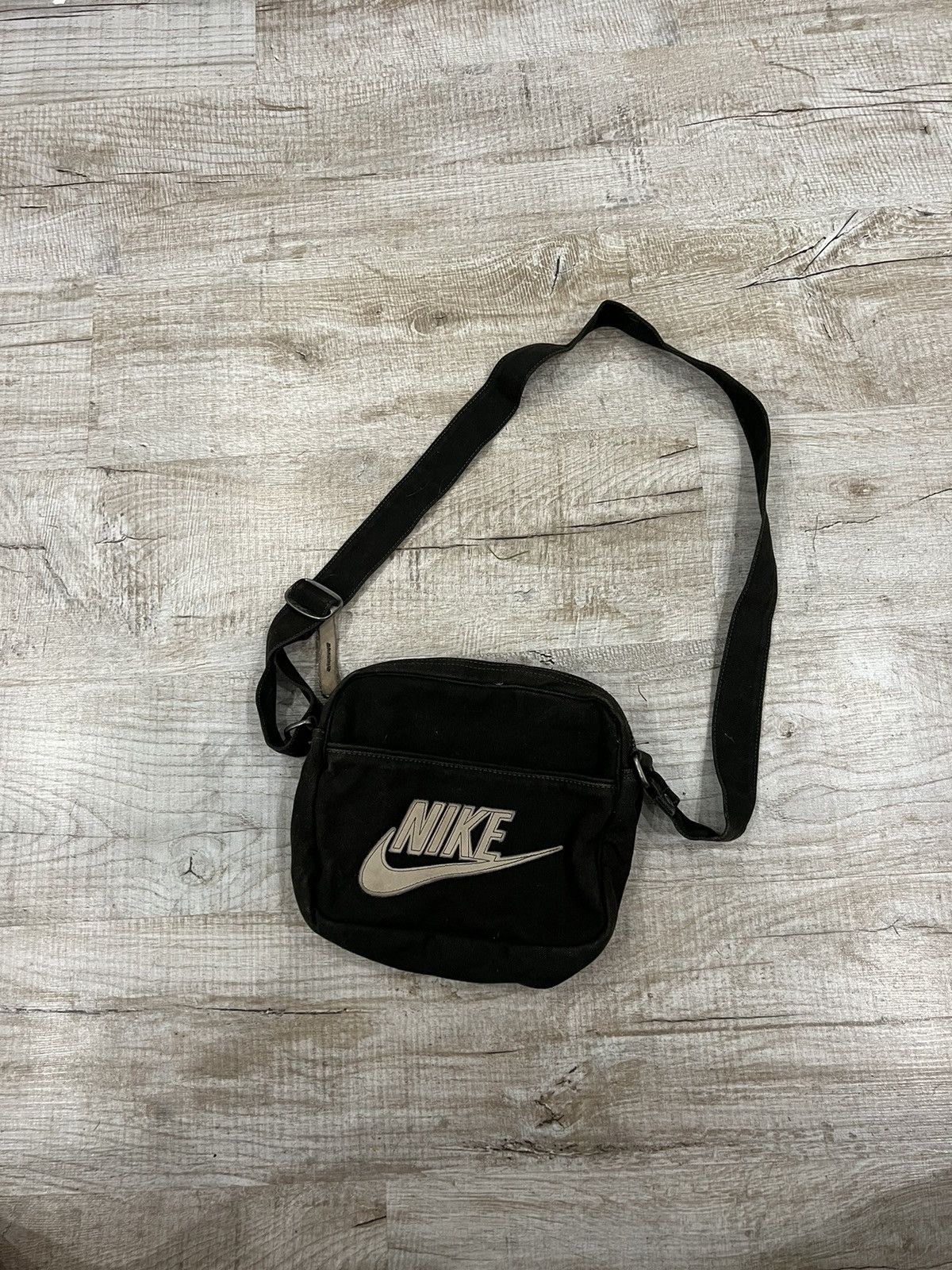Nike Nike messenger bag vintage denim leather logo y2k style | Grailed