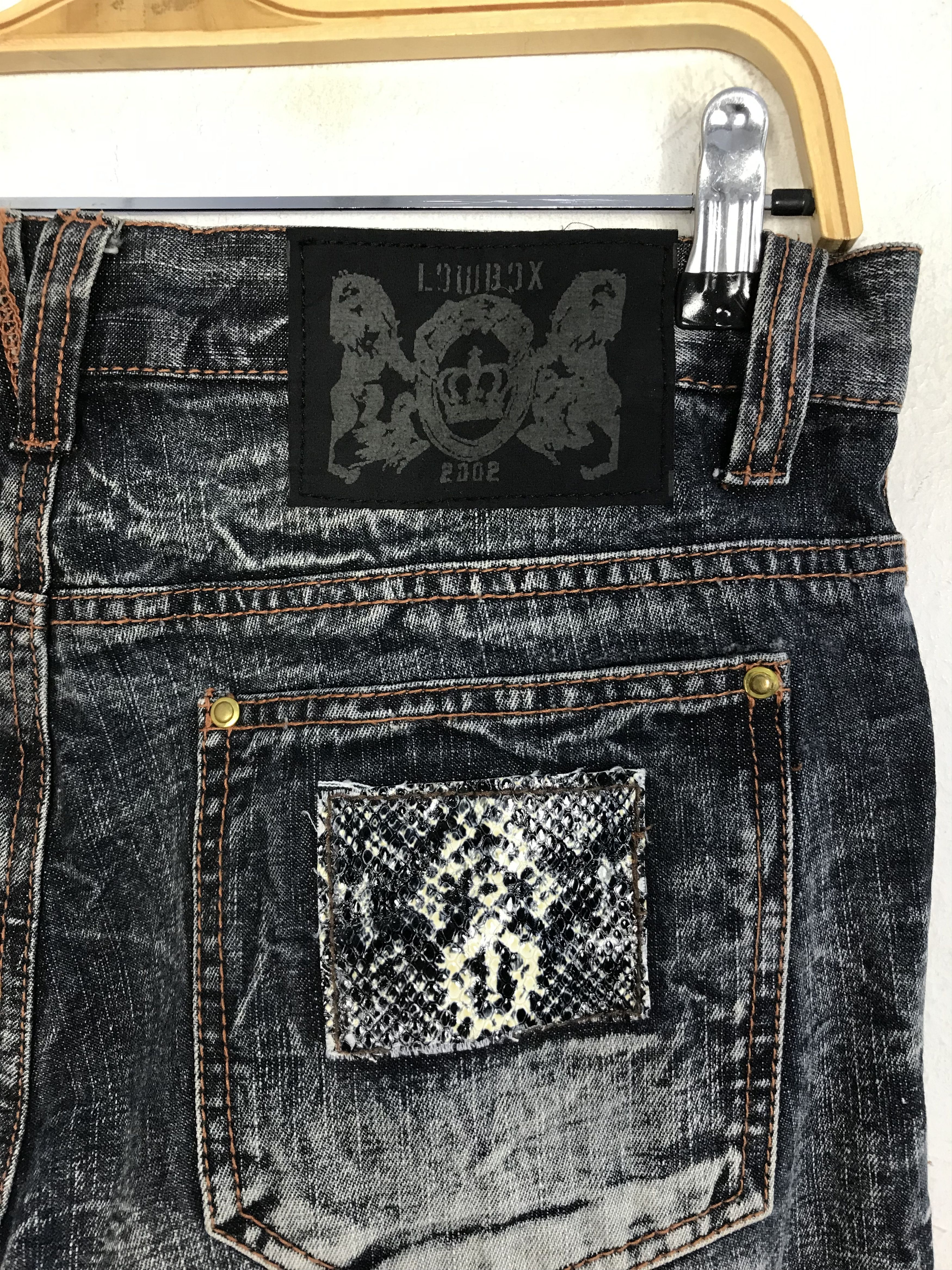 Japanese Brand × LOWBOX Vintage Japanese Brand Lowbox Light Wash Denim Design Size US 32 / EU 48 - 11 Thumbnail