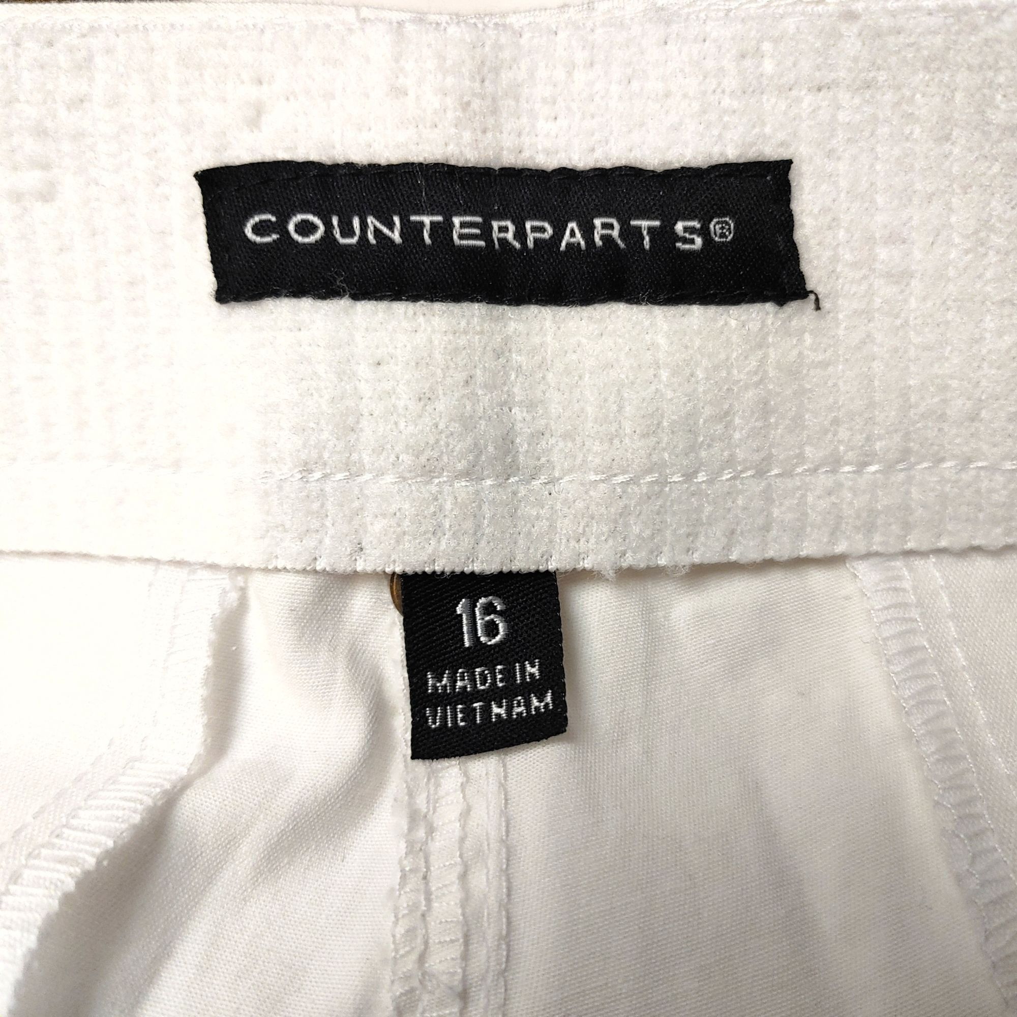 Other Counterparts Women's White Denim Knee Length Khaki Shorts 16 Size 38" / US 16 / IT 52 - 3 Thumbnail