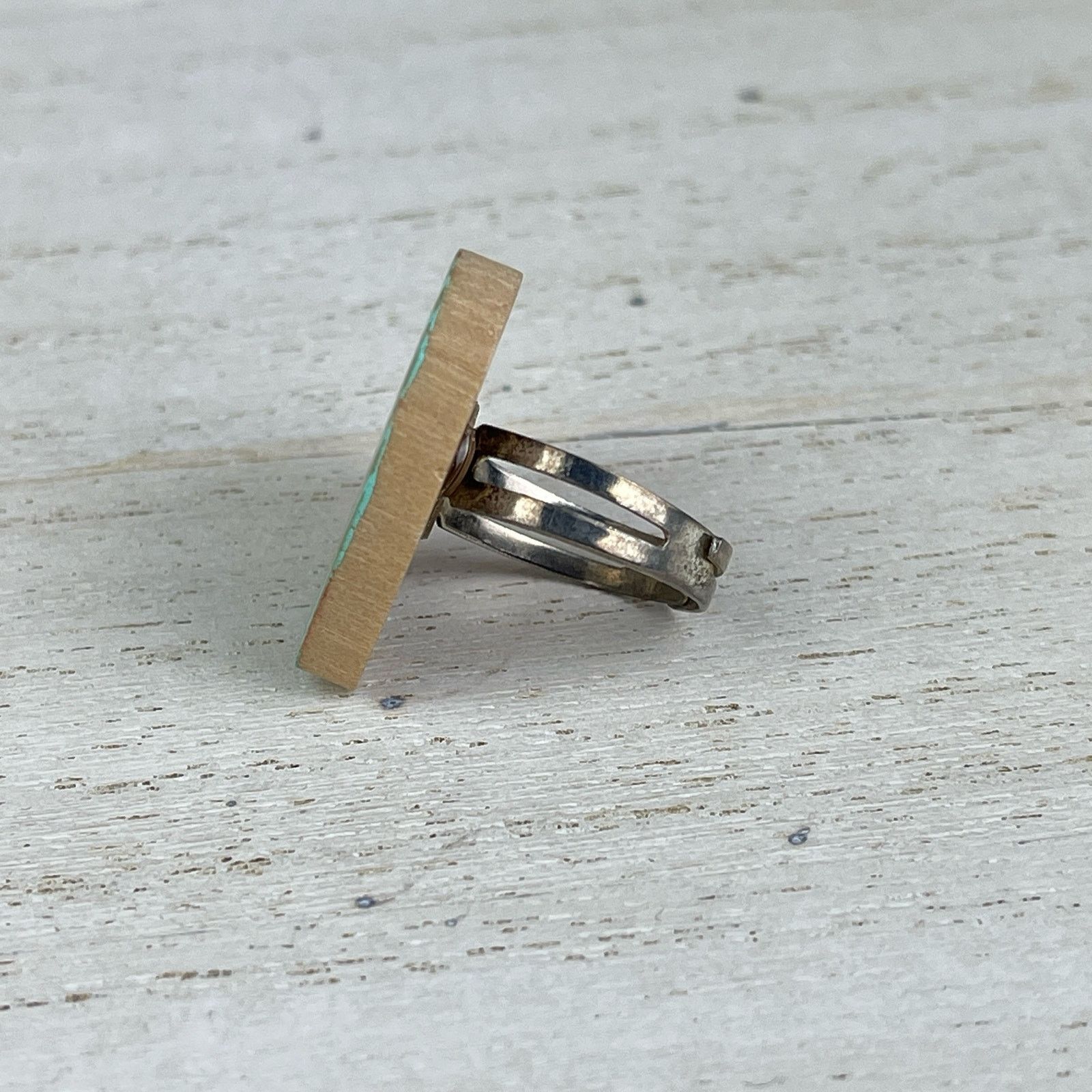 Handmade Steppie Co. Wooden Heart Adjustable Ring Mint Green Striped Size ONE SIZE - 4 Thumbnail