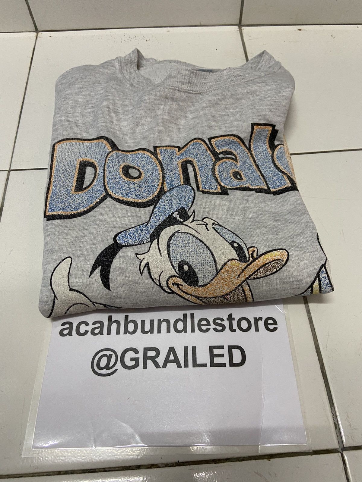Vintage VINTAGE 90’S DONALD DUCK VELVA SHEEN CREWNECK SWEATSHIRT Size US L / EU 52-54 / 3 - 14 Thumbnail