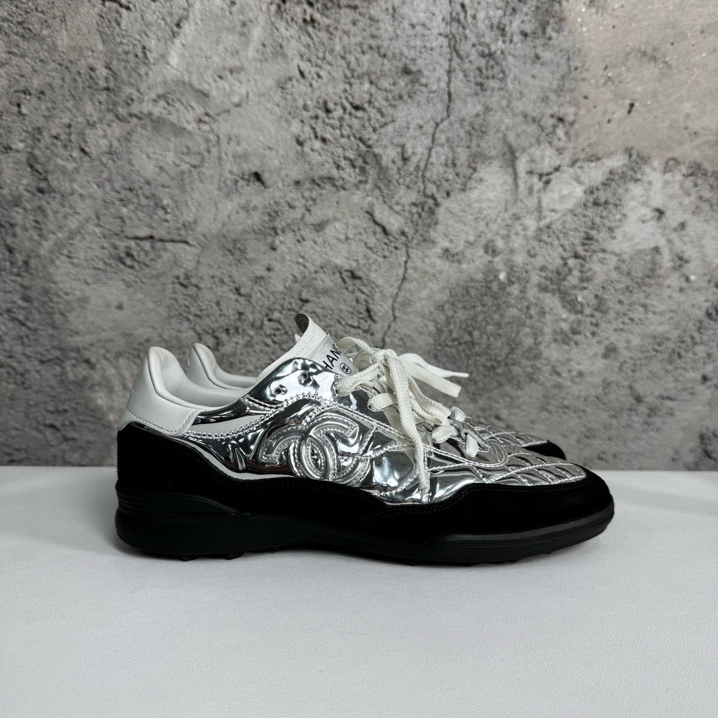 Chanel Chanel Women's Training Shoes Size US 8 / IT 38 - 1 Thumbnail