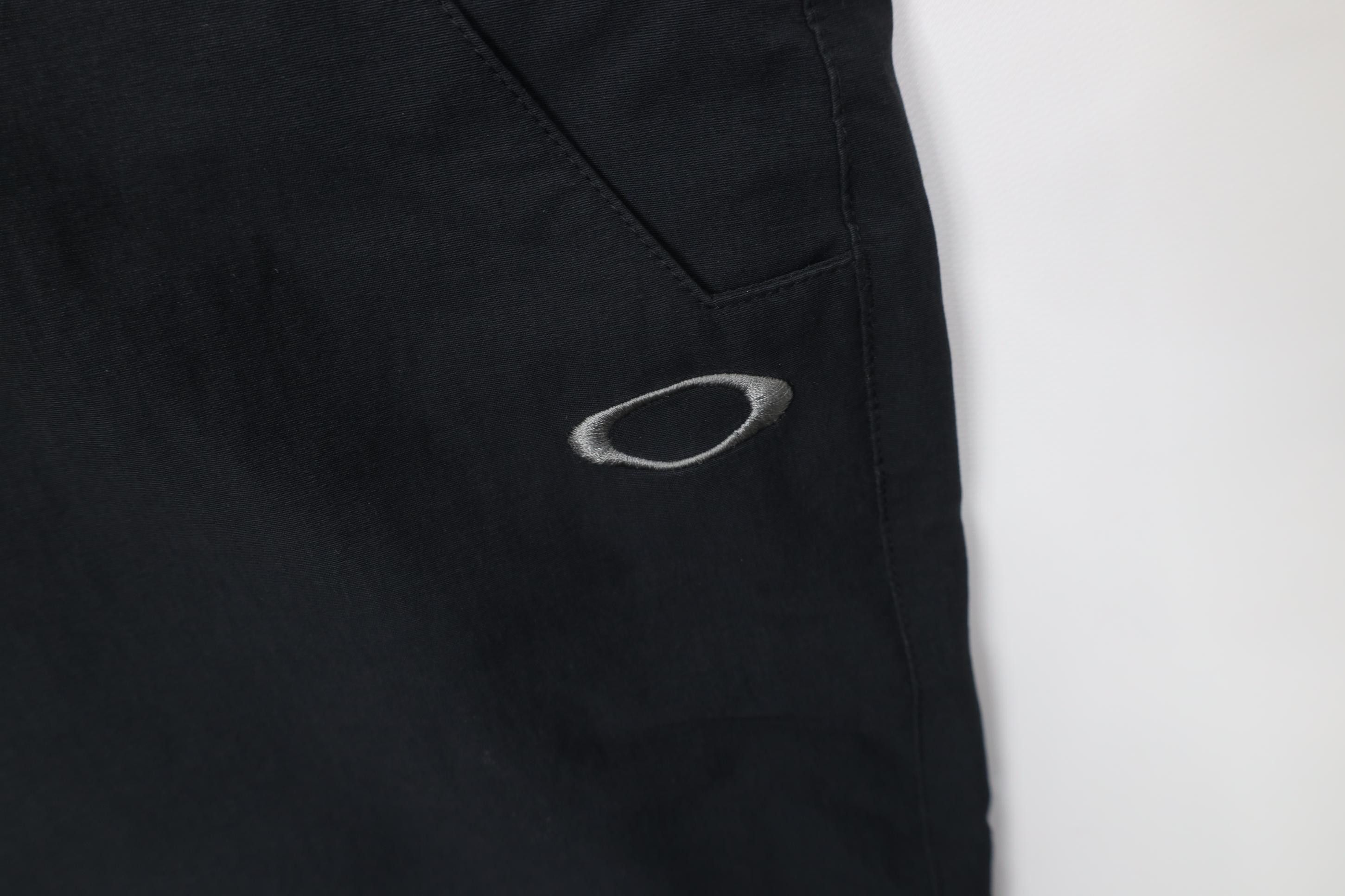 Oakley Vintage Y2K Oakley Stretch O Logo Wide Leg Chino Pants Black Size US 40 / EU 56 - 6 Thumbnail