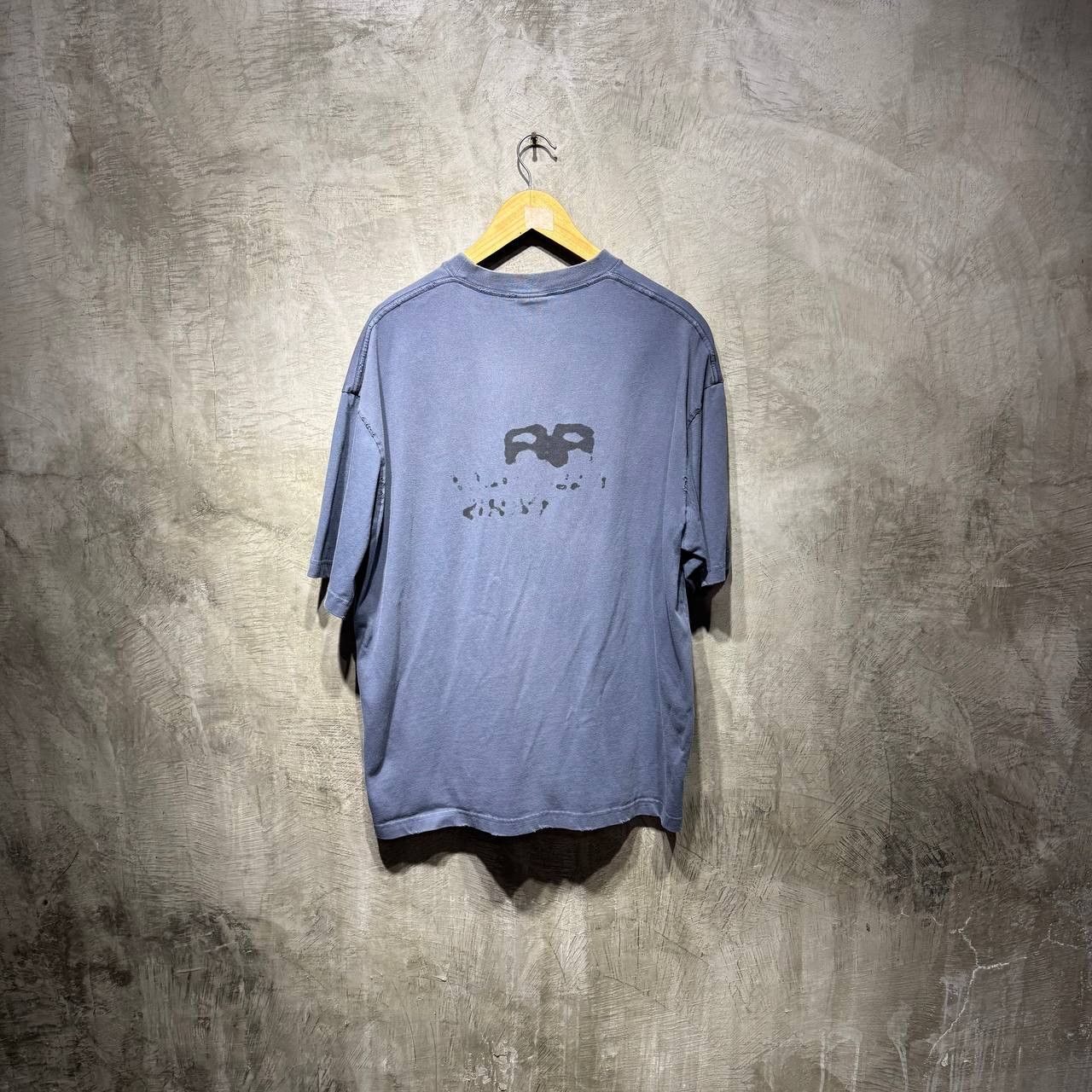 Balenciaga Balenciaga Back Bleed BB logo distressed tee Size US XL / EU 56 / 4 - 7 Thumbnail