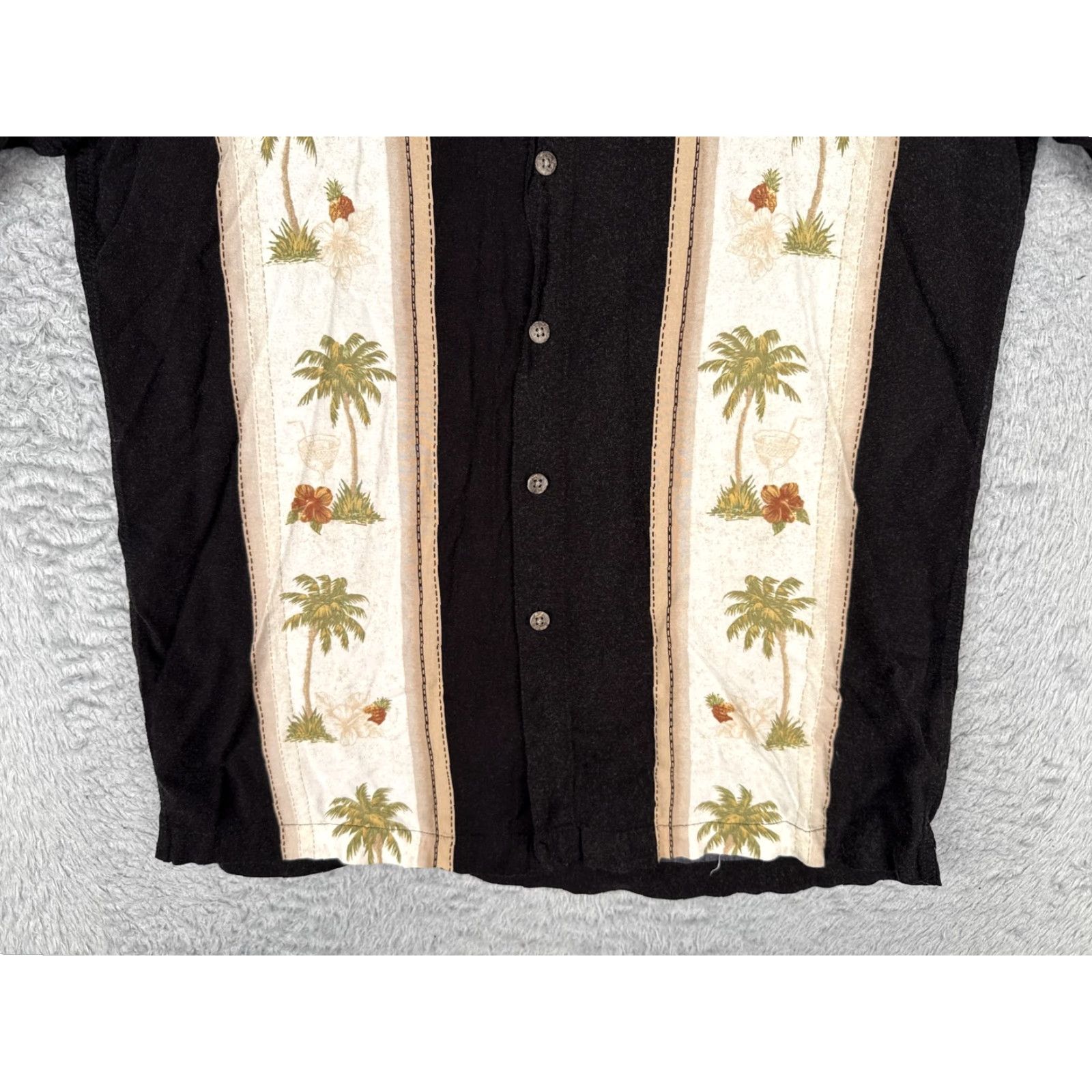 Basic Editions VINTAGE Basic Editions Shirt Mens M Black Hawaiian Short Sleeve Button Up Tropical Size US M / EU 48-50 / 2 - 5 Thumbnail