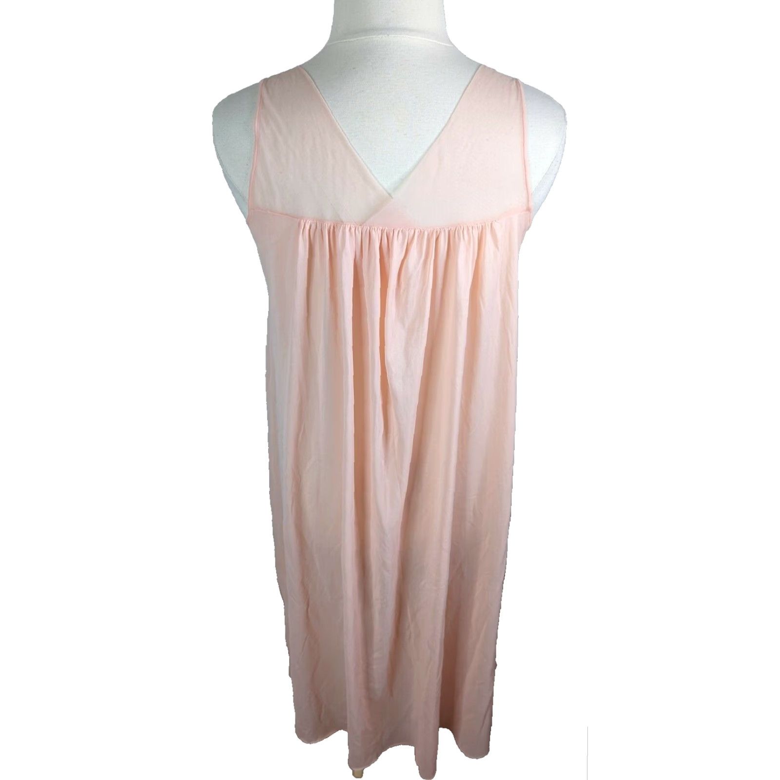 Vintage VINTAGE nightgown Lace Floral roses Peach Pink XL D1S Long Satin Nightgown Size ONE SIZE - 4 Thumbnail
