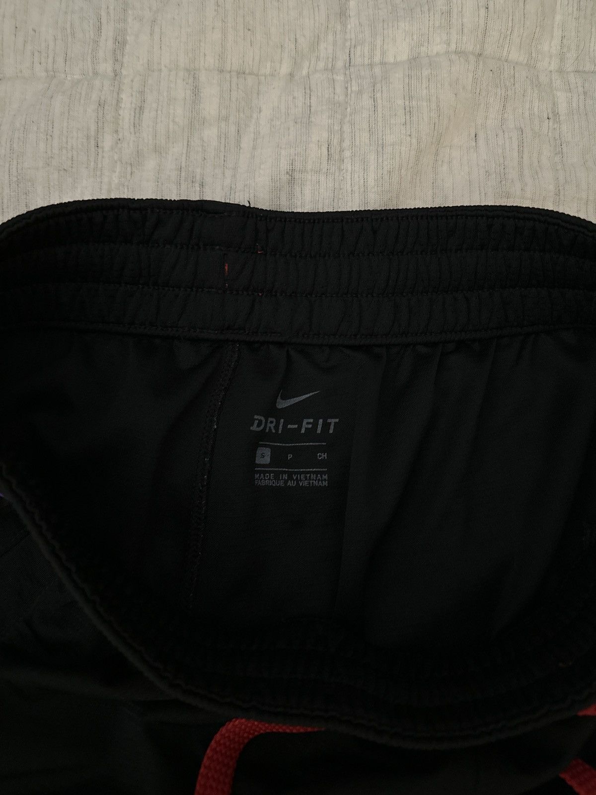 Nike Nike Basketball shorts Size US 32 / EU 48 - 2 Thumbnail