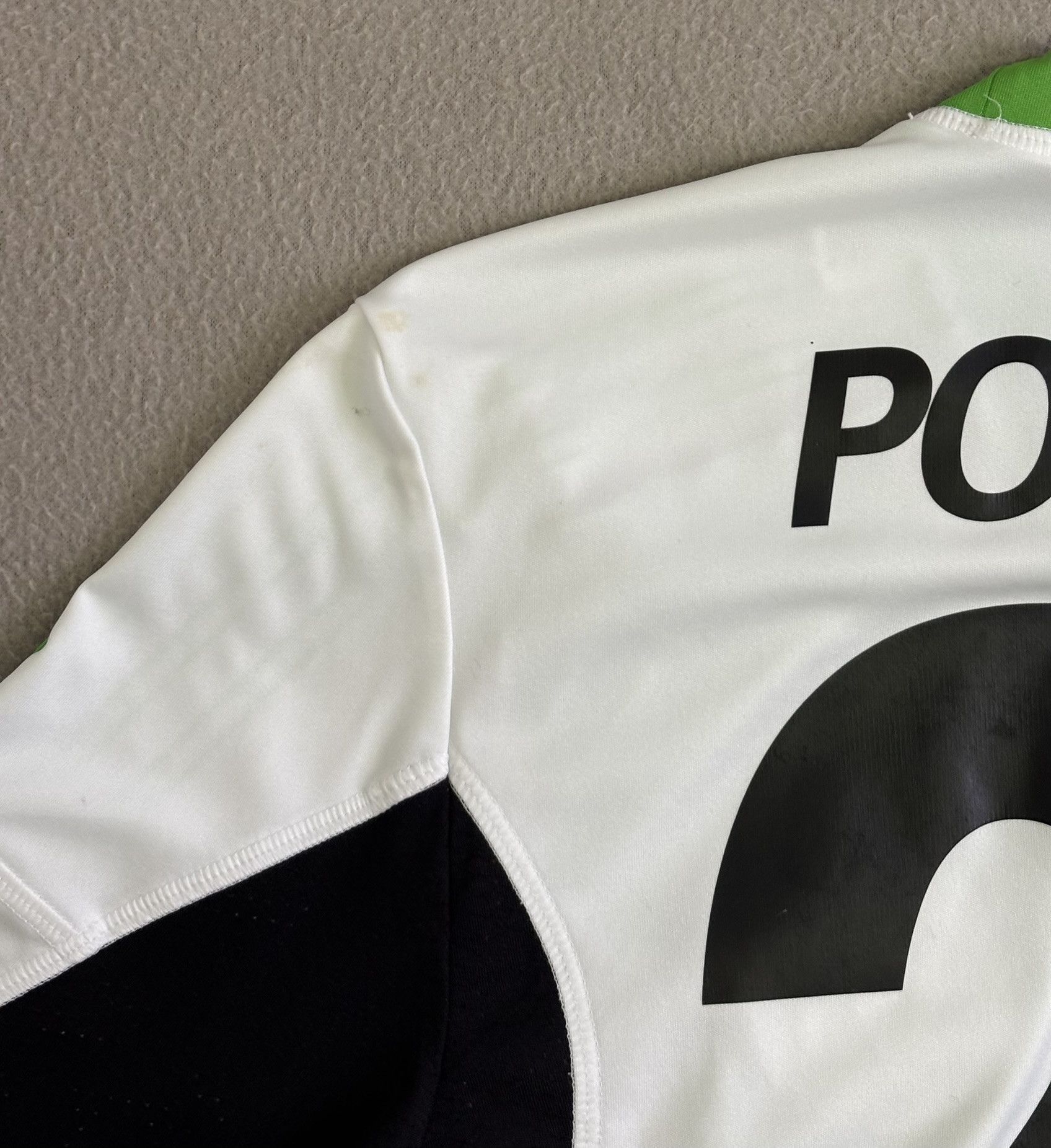Adidas VfL Wolfsburg 2013/2014 Pohlers #26 Adidas Player Issue Size US S / EU 44-46 / 1 - 16 Thumbnail