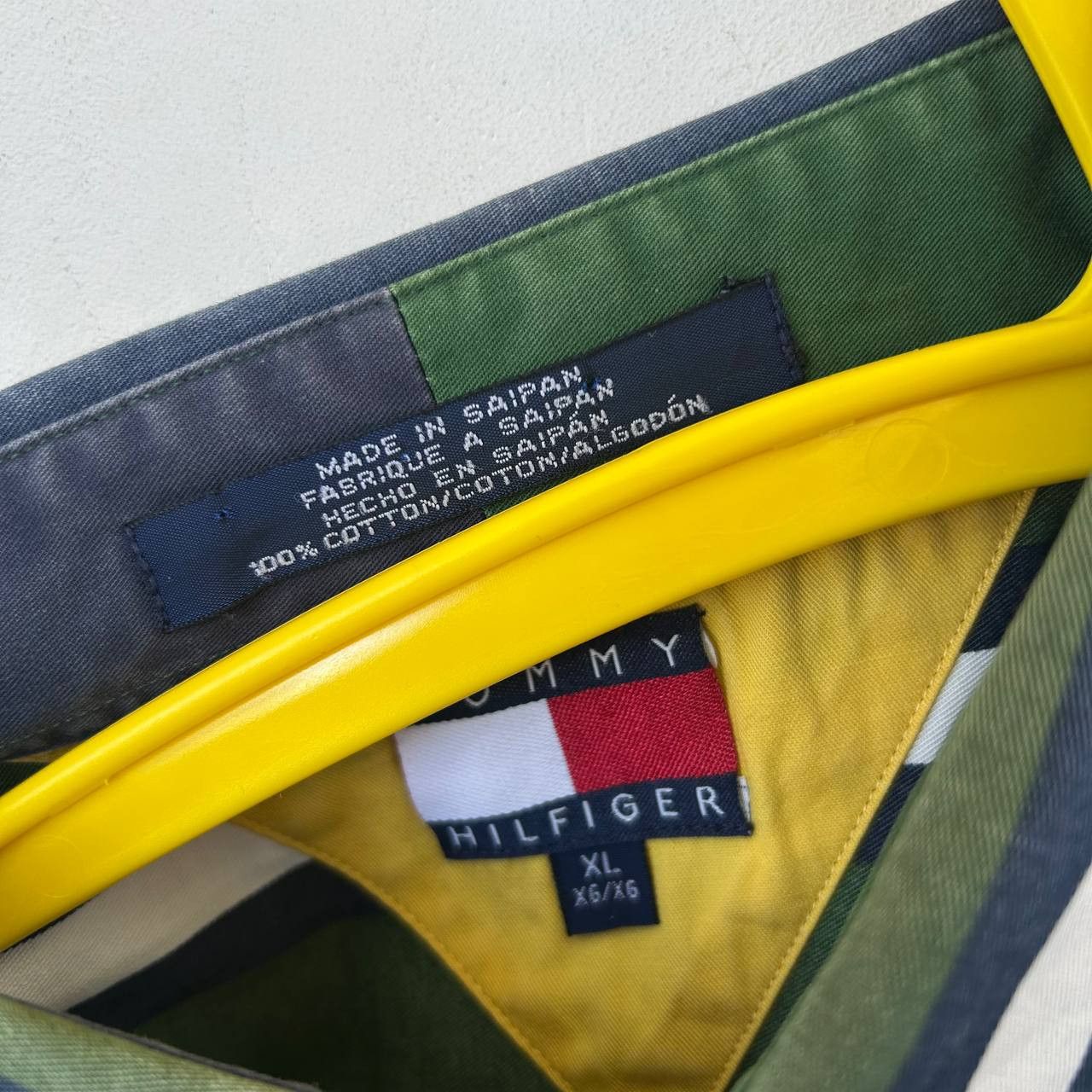 Tommy Hilfiger Tommy Hilfiger VTG shirt #1366 Size US XL / EU 56 / 4 - 2 Thumbnail