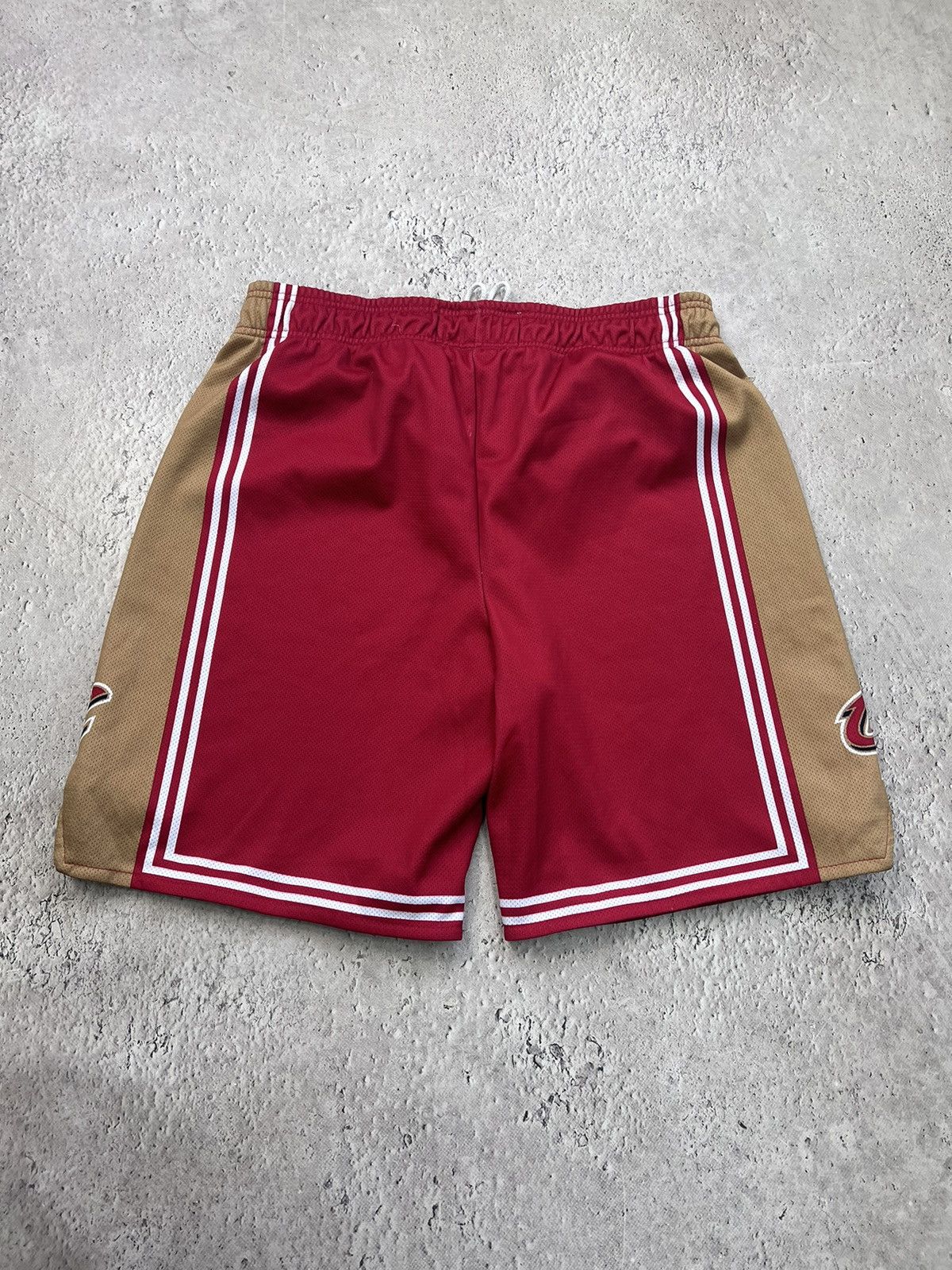 Champion × NBA × Vintage NBA Champion jersey/short Clevland Cavaliers Lebron James Size US XL / EU 56 / 4 - 9 Thumbnail