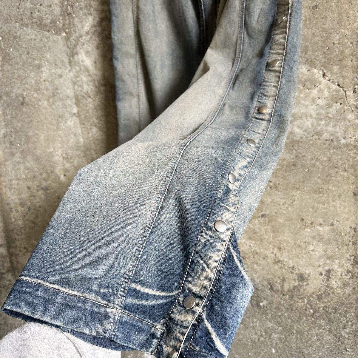 Rick Owens Drkshdw Rick Owens DRKSHDW Denim Hustler Pusher Pants Size US 33 - 2 Thumbnail