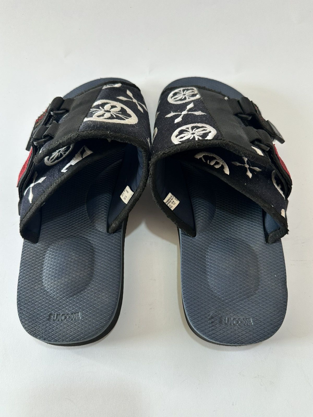 Suicoke RARE SUICOKE X EVISU SANDALS SIZE 10 US Size US 10 / EU 43 - 3 Thumbnail