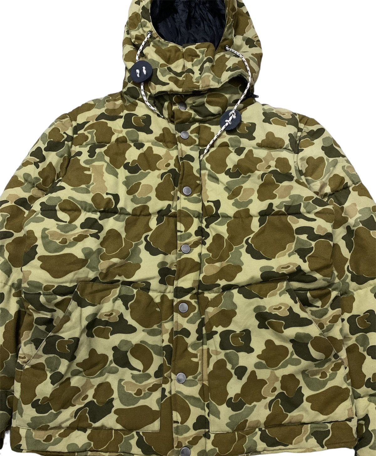 Japanese Brand × Vintage Vintage similar Bathing Ape Camo puffer hooded Jacket (B) Size US L / EU 52-54 / 3 - 4 Thumbnail