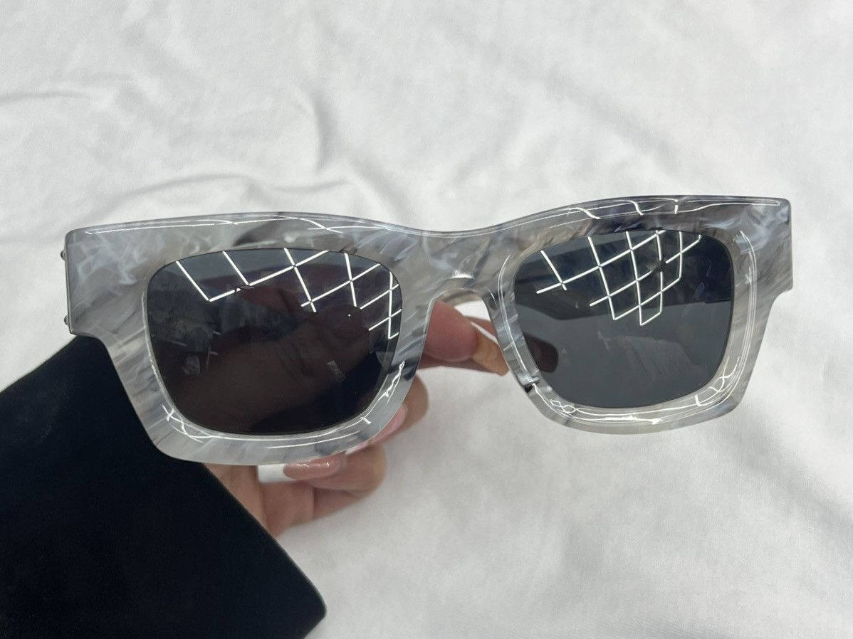 Louis Vuitton Louis Vuitton Sunglasses Size ONE SIZE - 3 Thumbnail