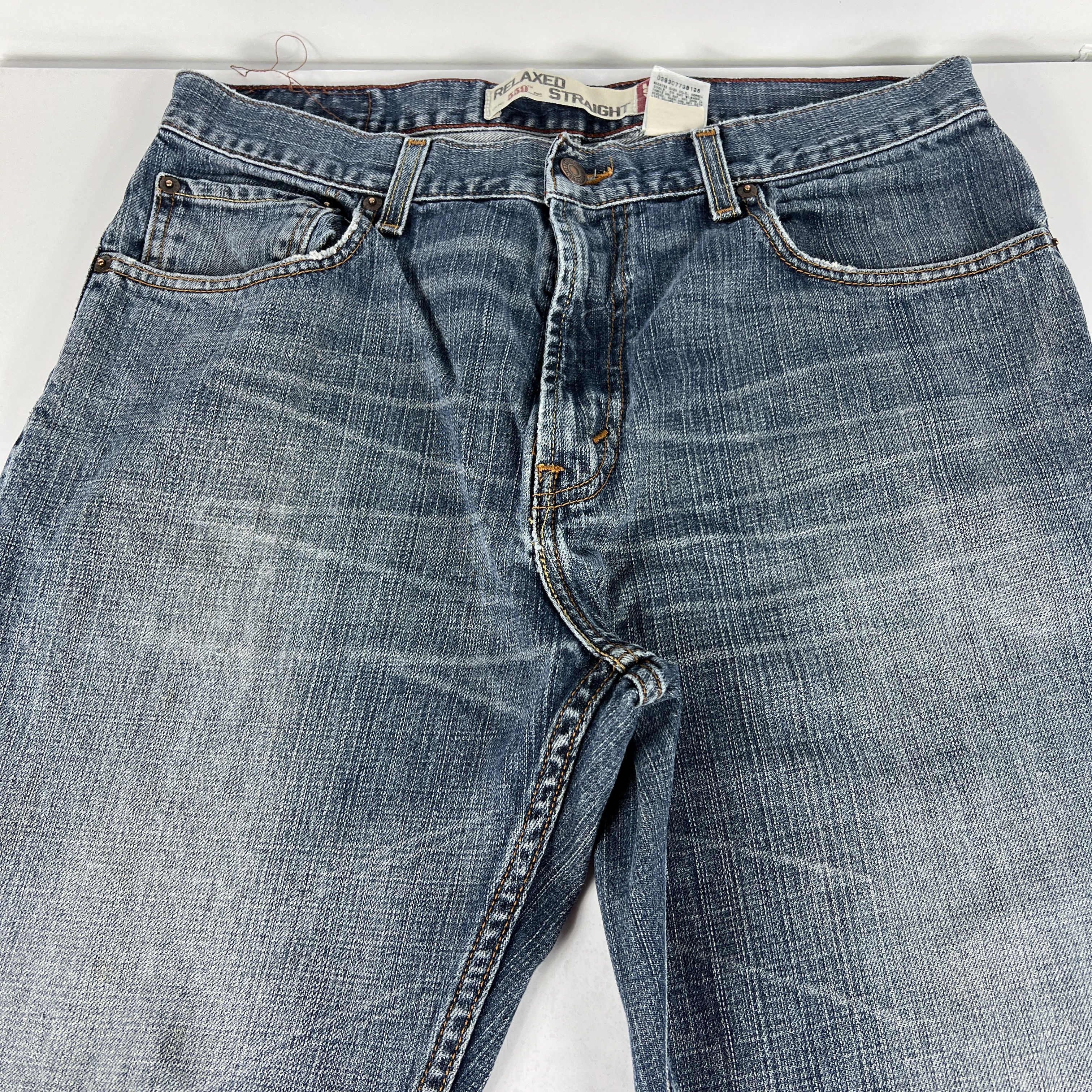 Levi's Y2K Levi's Jeans 559 Relaxed Straight Blue Thrashed Denim Size US 34 / EU 50 - 3 Thumbnail