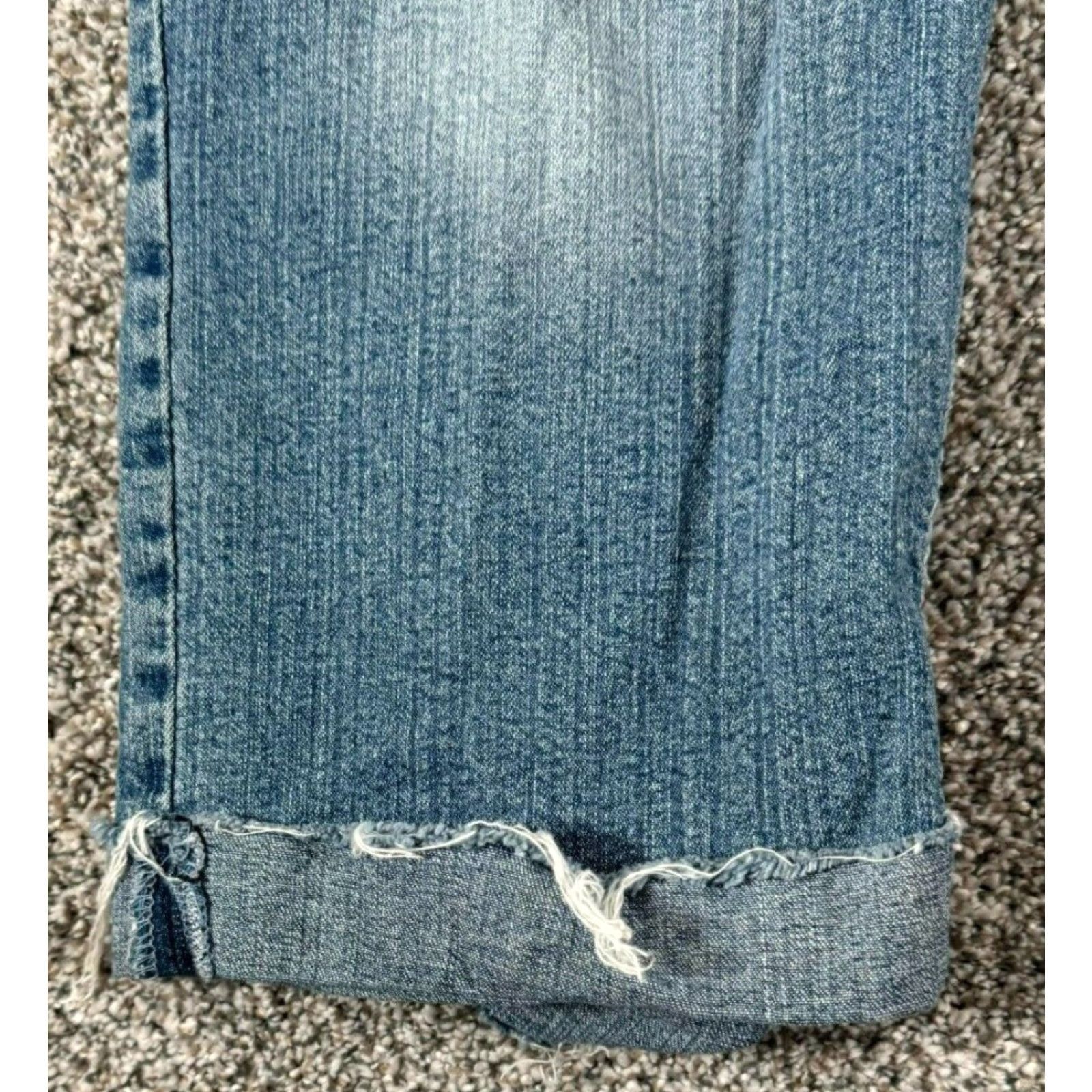 Etro VINTAGE Myth of Jade Capri Jeans Womens Size 8 Cuffed Distressed Grunge Streetwear 5-Pocket Denim Blue Size 30" / US 8 / IT 44 - 5 Thumbnail