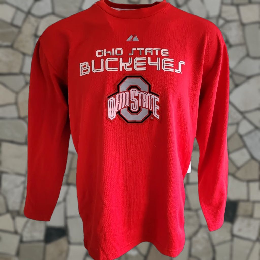 Vintage VINTAGE Ohio State Buckeyes Football Sweatshirt Buckeyes Mens M Red 90s Pullover Size M/L Size US M / EU 48-50 / 2 - 1 Thumbnail