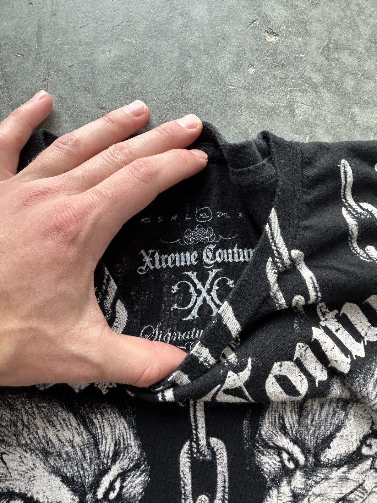 Affliction Vintage Y2K Xtreme Couture Graphic Tee Wolf Chains Size US XL / EU 56 / 4 - 4 Thumbnail