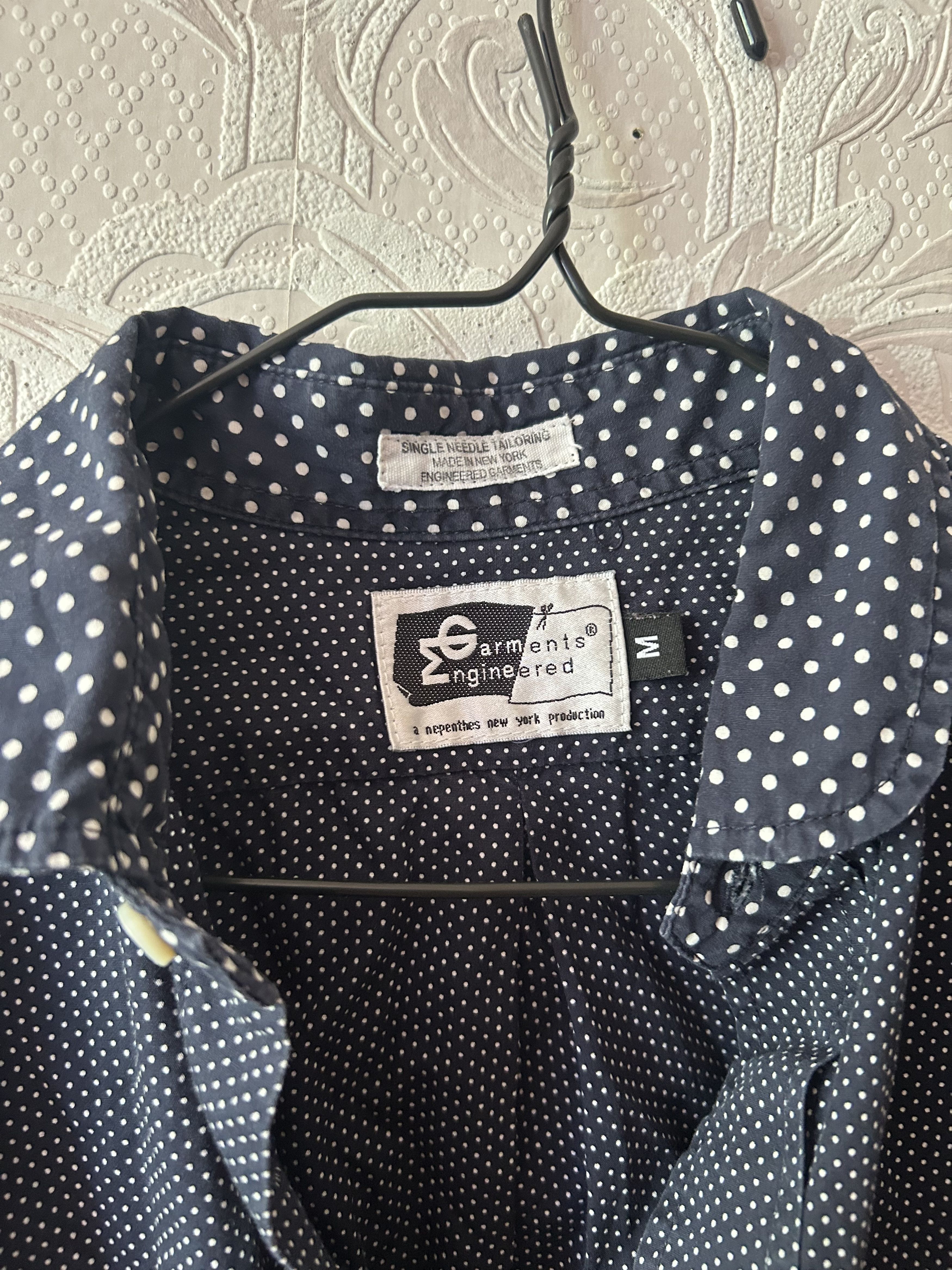Engineered Garments Engineered Garments Vintage Polka Dot Button up Shirt size M Size US M / EU 48-50 / 2 - 1 Thumbnail