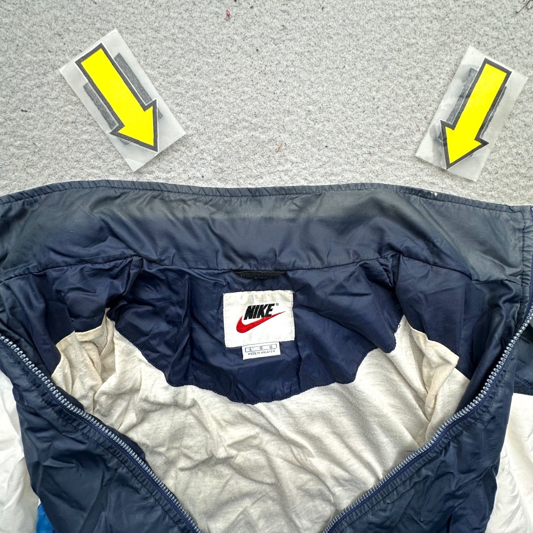 Nike VINTAGE Nike Windbreaker Jacket Lined Mens Large Blue Full Zip 90s Logo Jacket Size US L / EU 52-54 / 3 - 6 Thumbnail